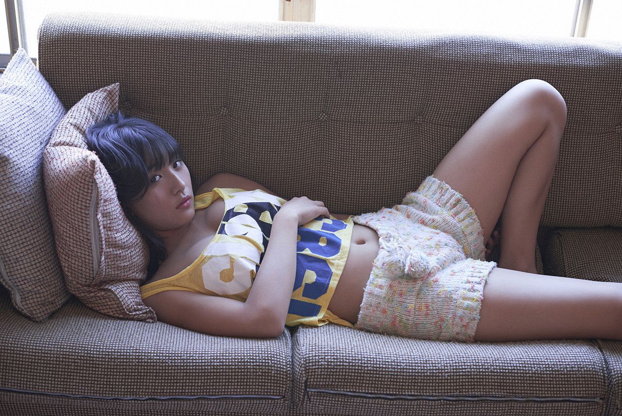 浅川梨奈《目が合ったらもう離れられない》 [WPB-net] No.188-189