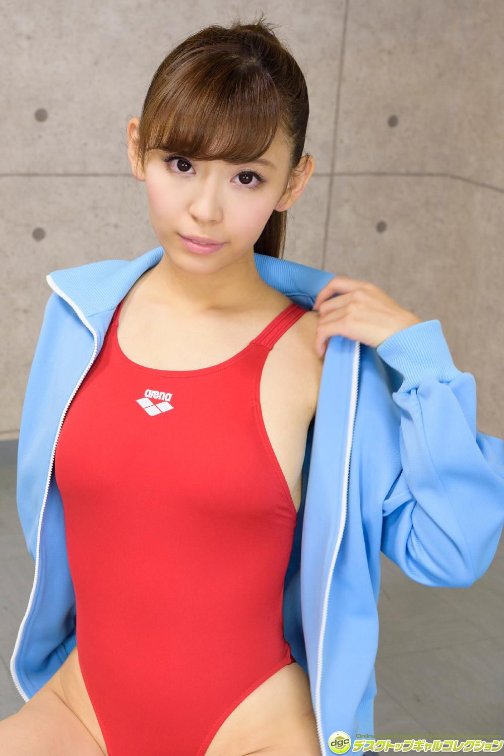 小日向結衣《グラビア界☆期待の新星が制服美女天に登場》 [DGC]