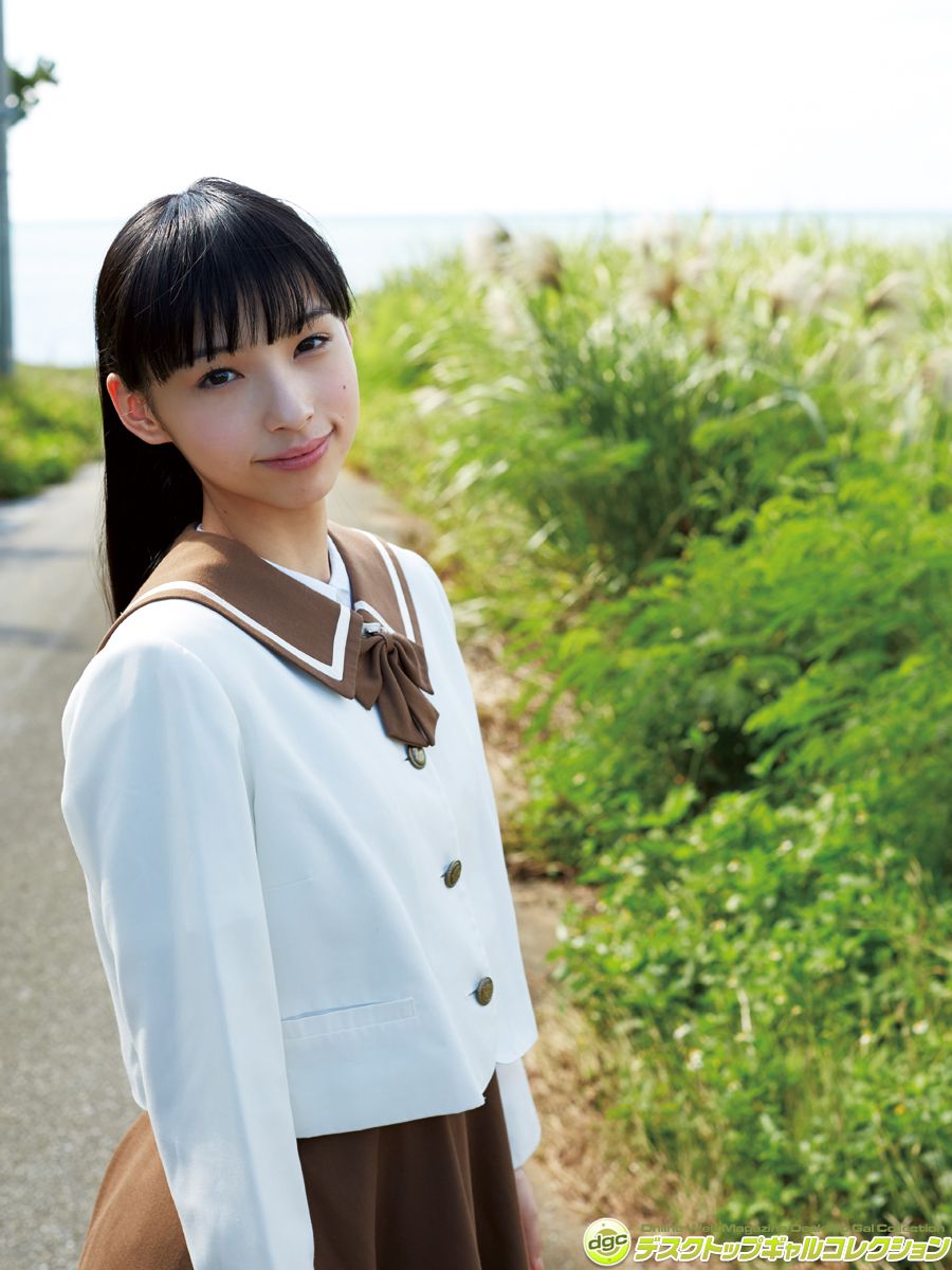 鹤卷星奈《爽やか笑顔とスレンダーボディで大人気！！》 [DGC]