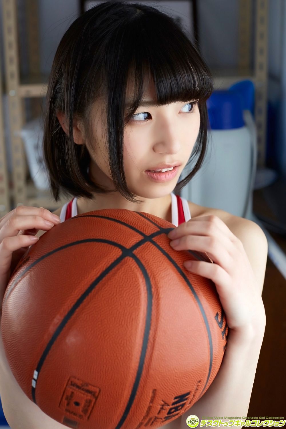 村上りいな《グミとアイドル大好きな美少女の制服物語！》 [DGC]