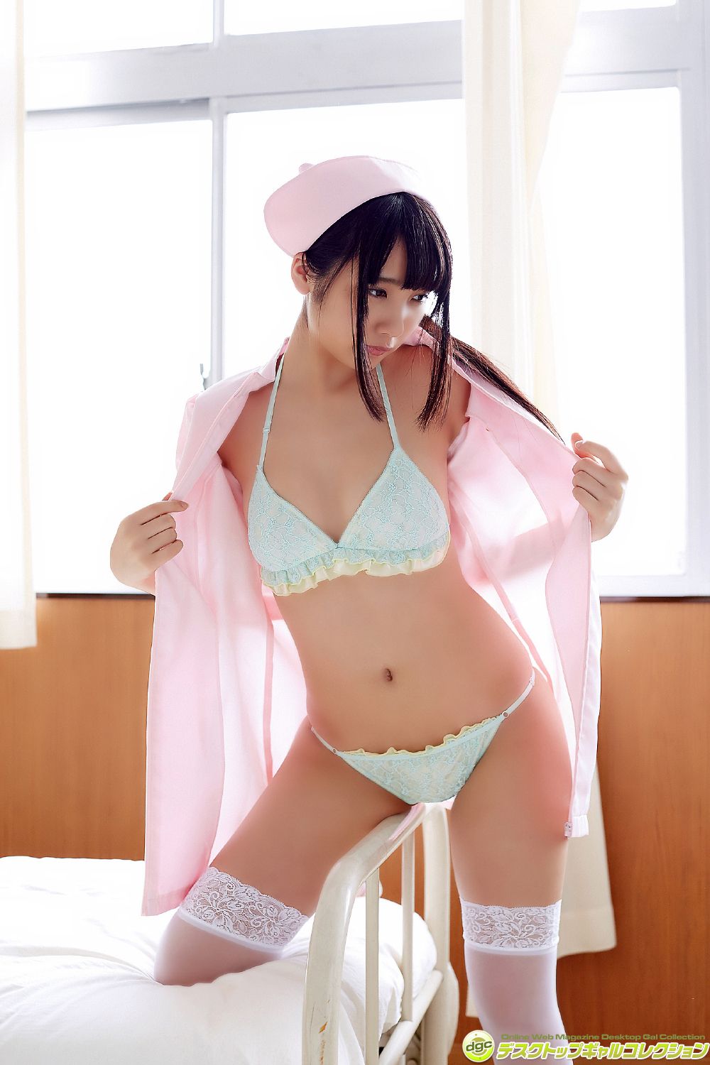 水沢柚乃《声優にもチャレンジ！巨乳ゲームアイドル！》 [DGC]