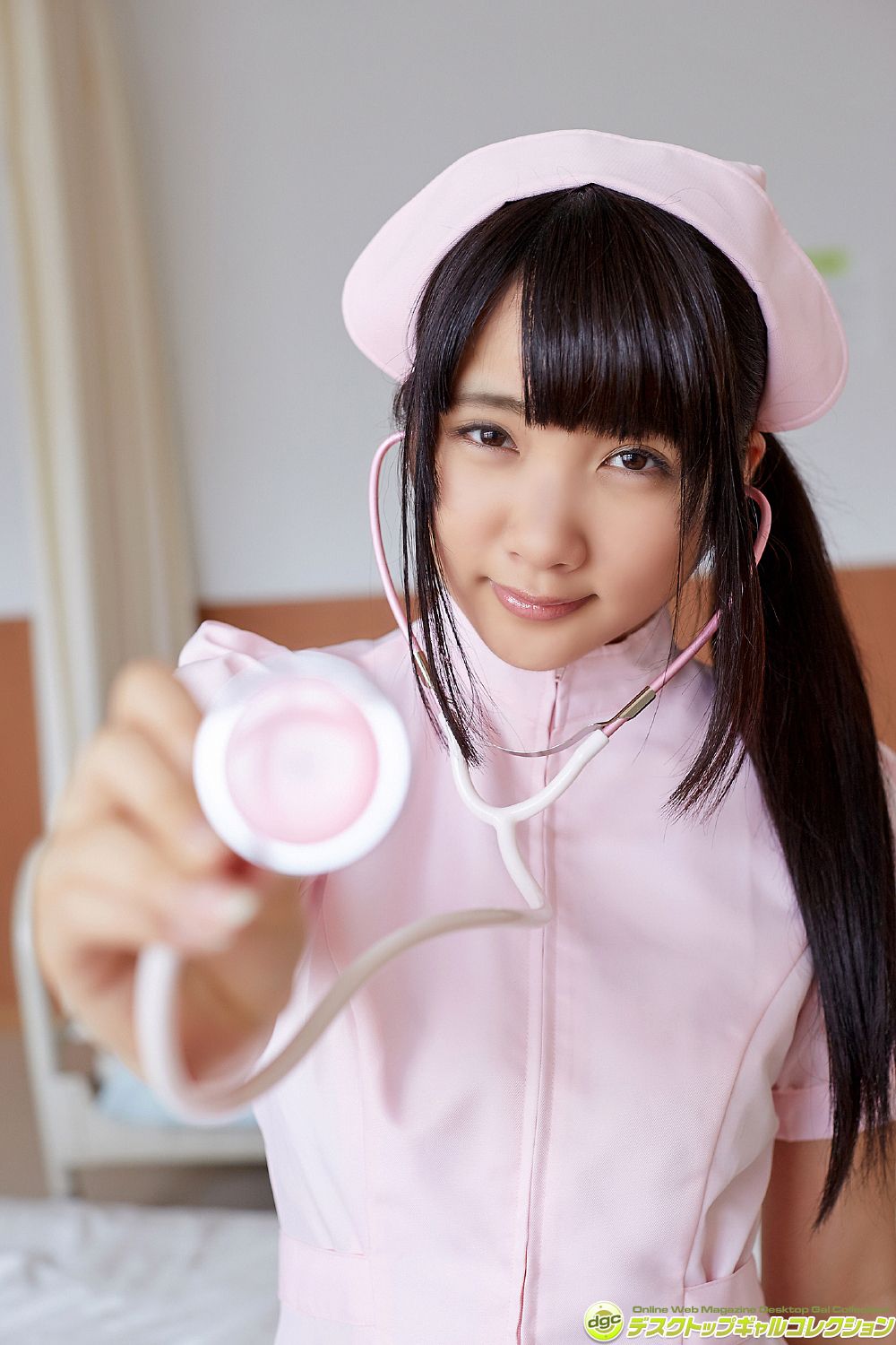 水沢柚乃《声優にもチャレンジ！巨乳ゲームアイドル！》 [DGC]