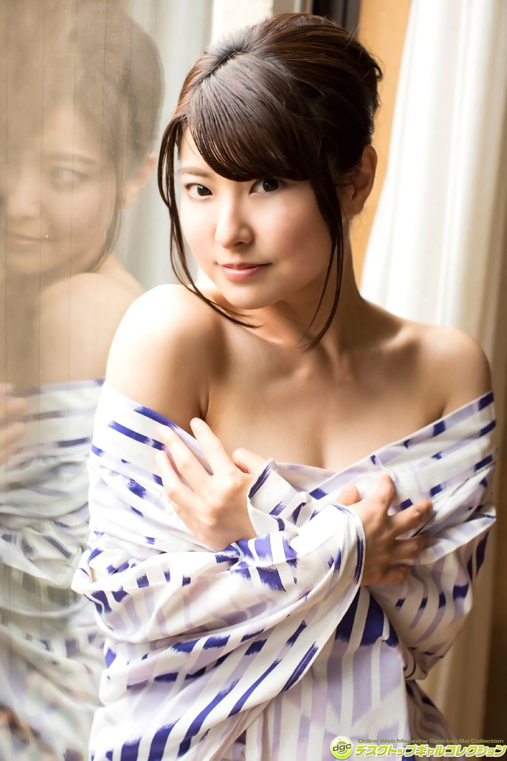花井美理《パーフェクト?ボディを誇る爆乳グラドル！》 [DGC]