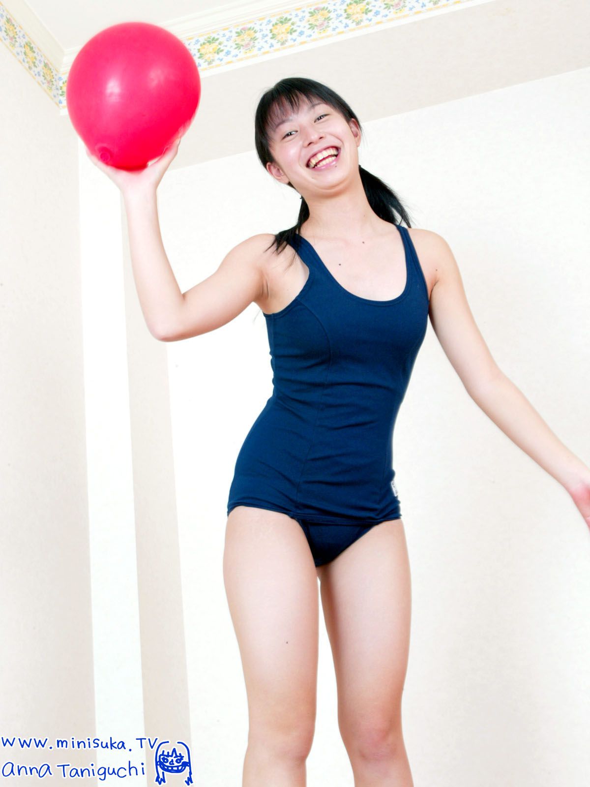 Anna Taniguchi 谷口杏奈 现役女子高生 [Minisuka.tv]