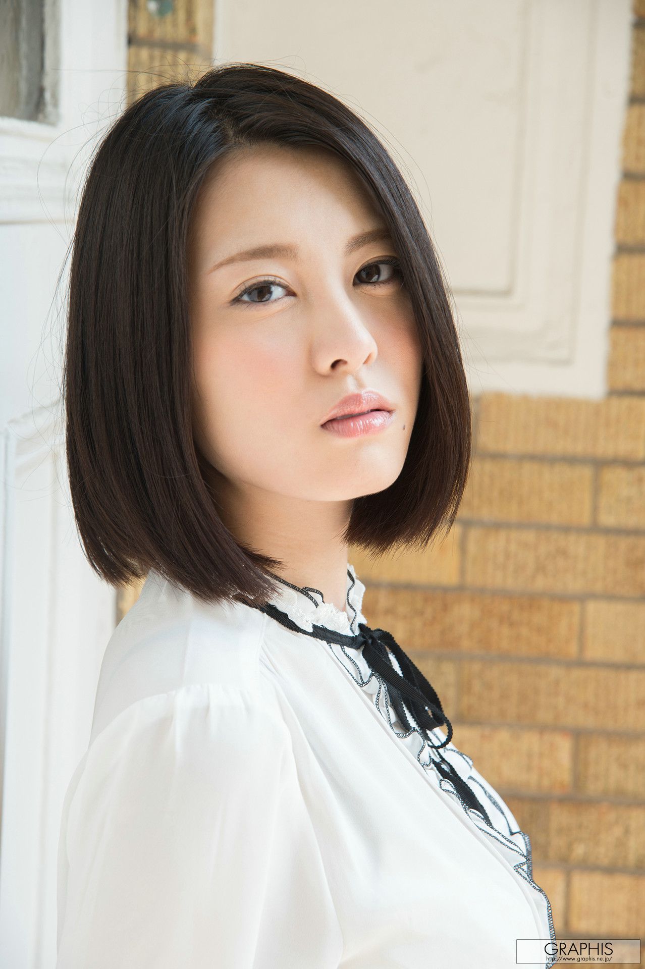 松岡ちな/松冈千菜《I m Down》 [Graphis] Gals