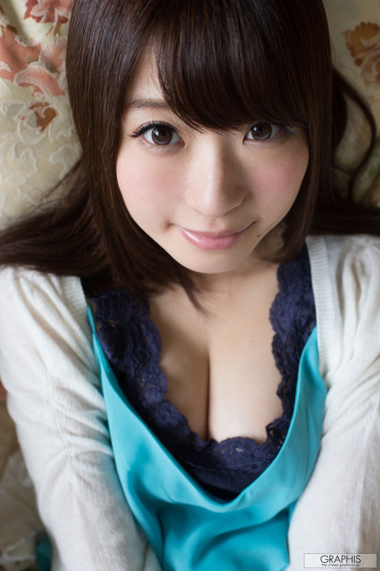 初美沙希《Caucus Race》 [Graphis] Gals