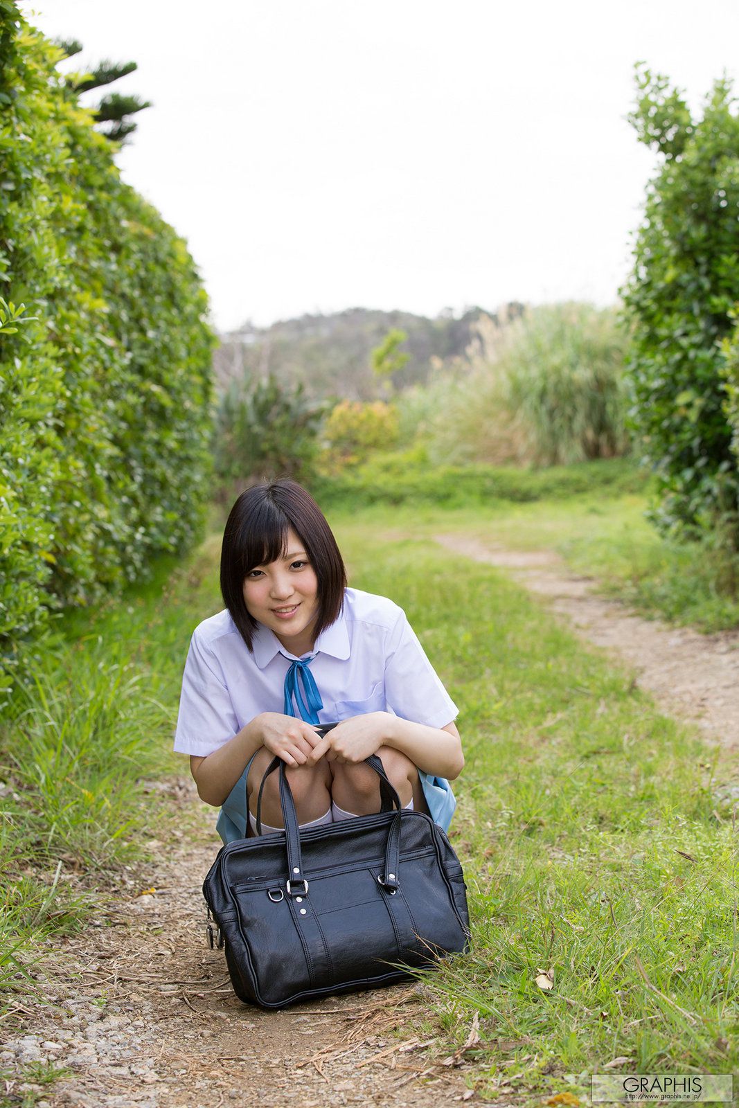 Umi Hirose 広瀬うみ/广濑海 [Graphis] First Gravure 初脫ぎ娘