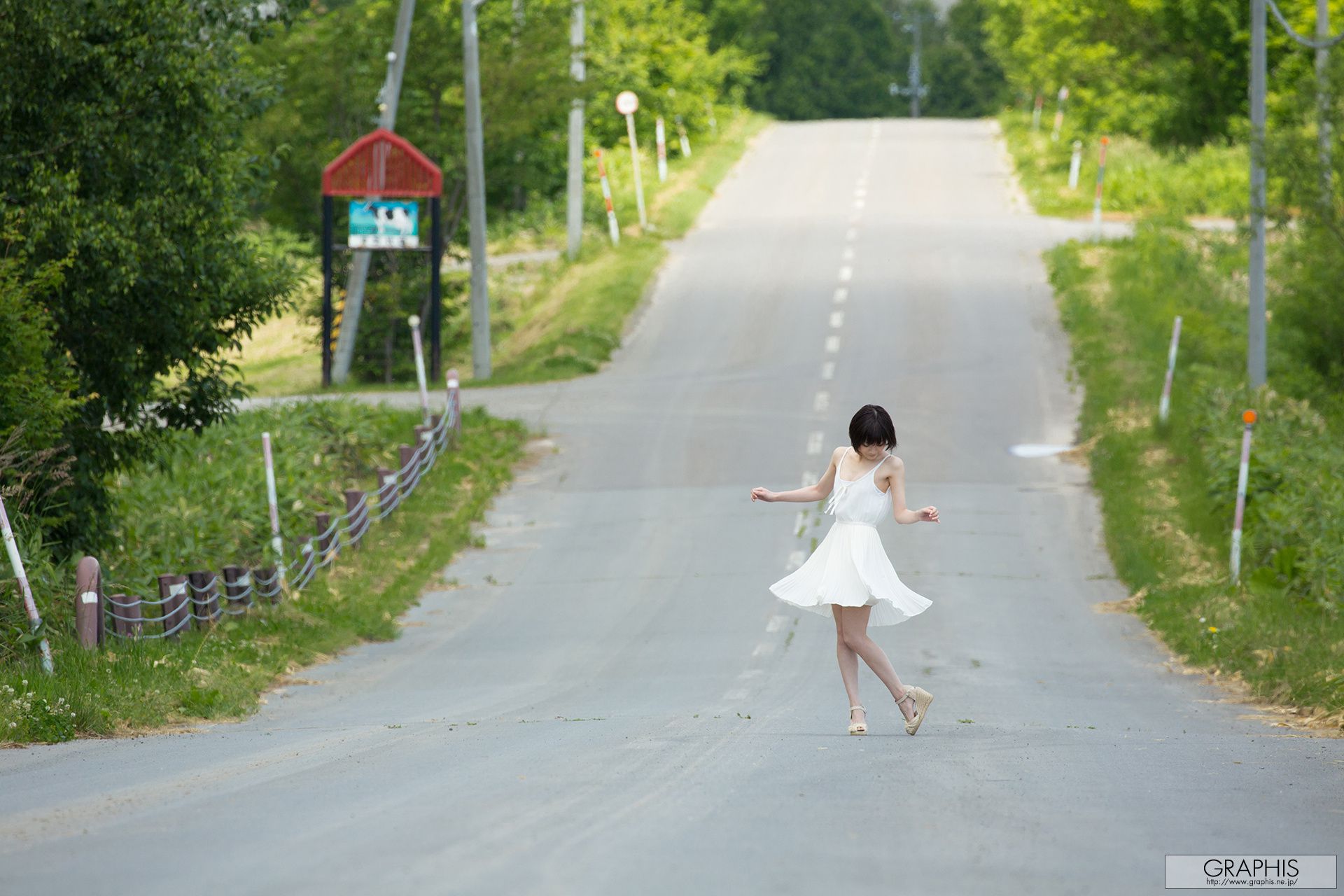 鈴村 あいり《Summer Special 2015 》 [Graphis]