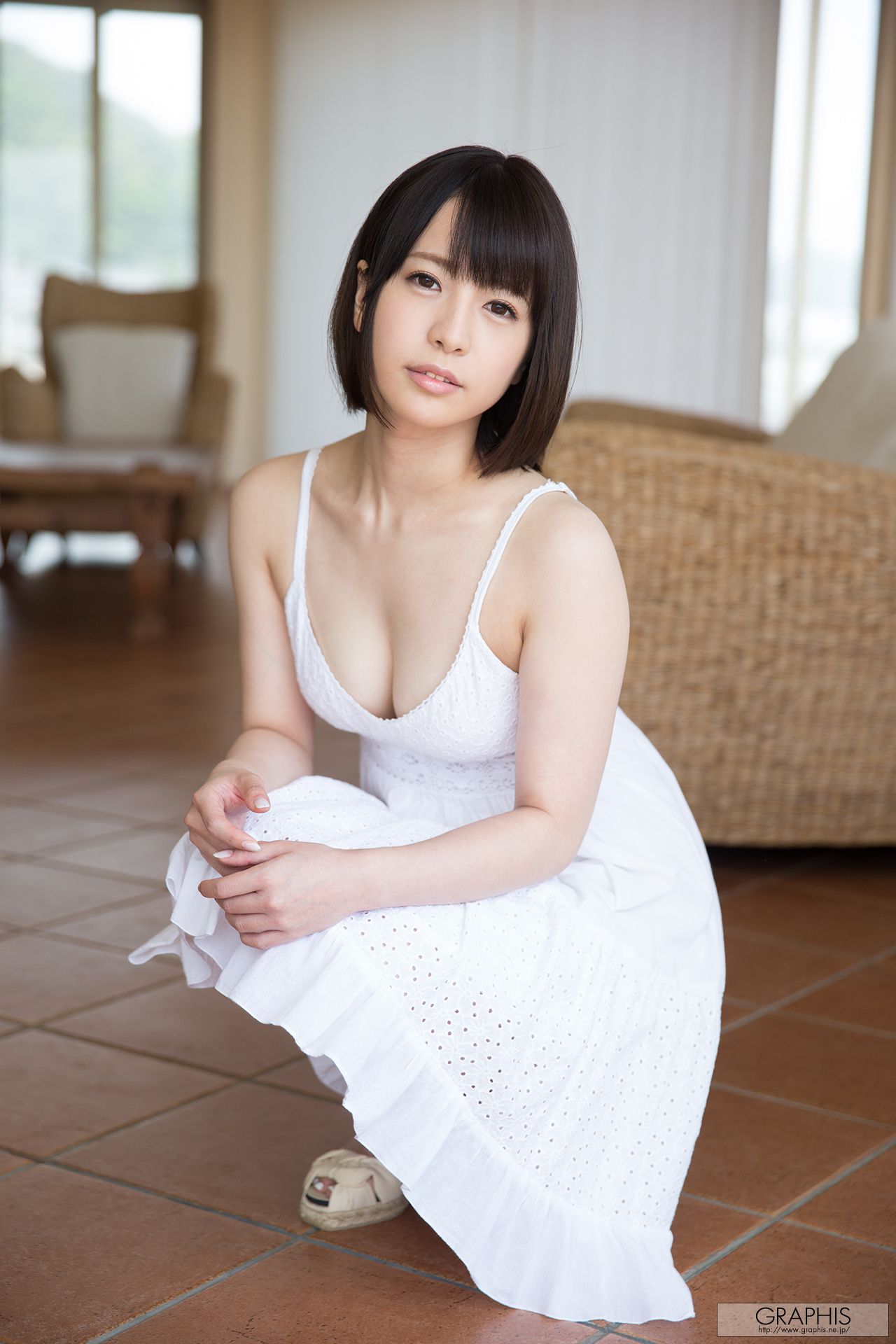 Nagakura Sena 永倉せな/永仓濑奈 [Graphis] First Gravure 初脫ぎ娘