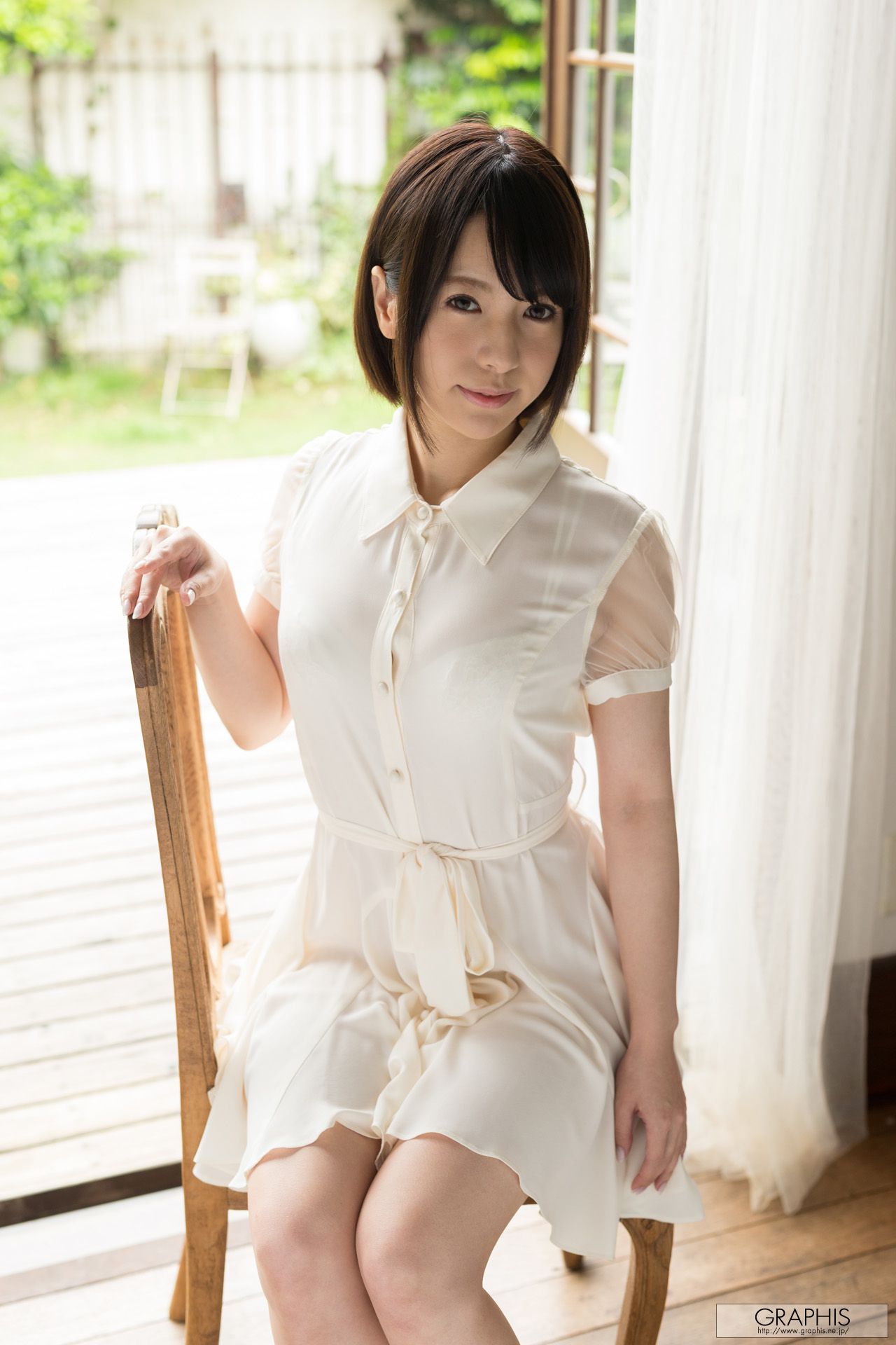 Nagakura Sena 永倉せな/永仓濑奈 [Graphis] First Gravure 初脫ぎ娘