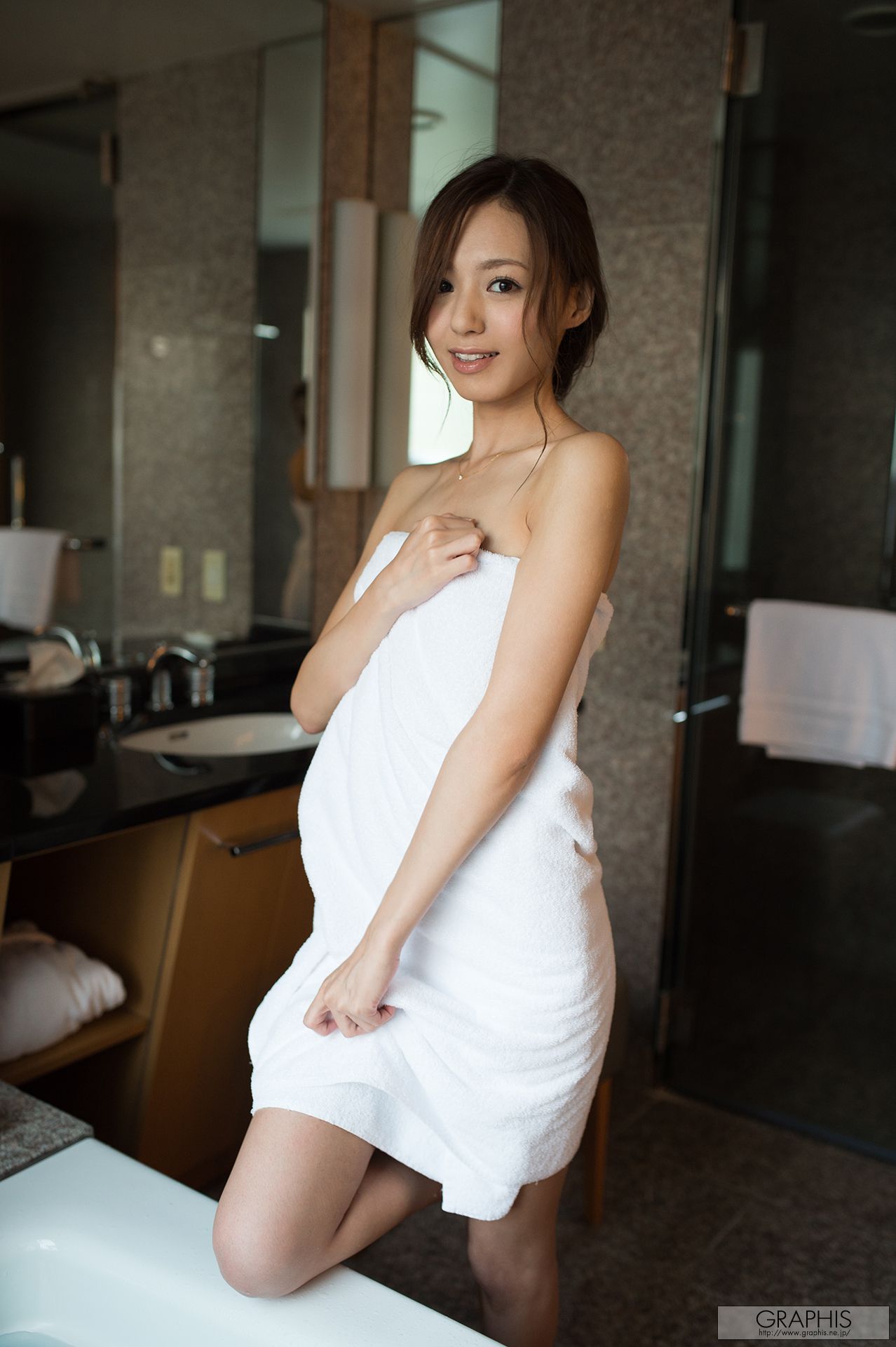希志あいの Aino Kishi《Avenir》 [Graphis] Gals