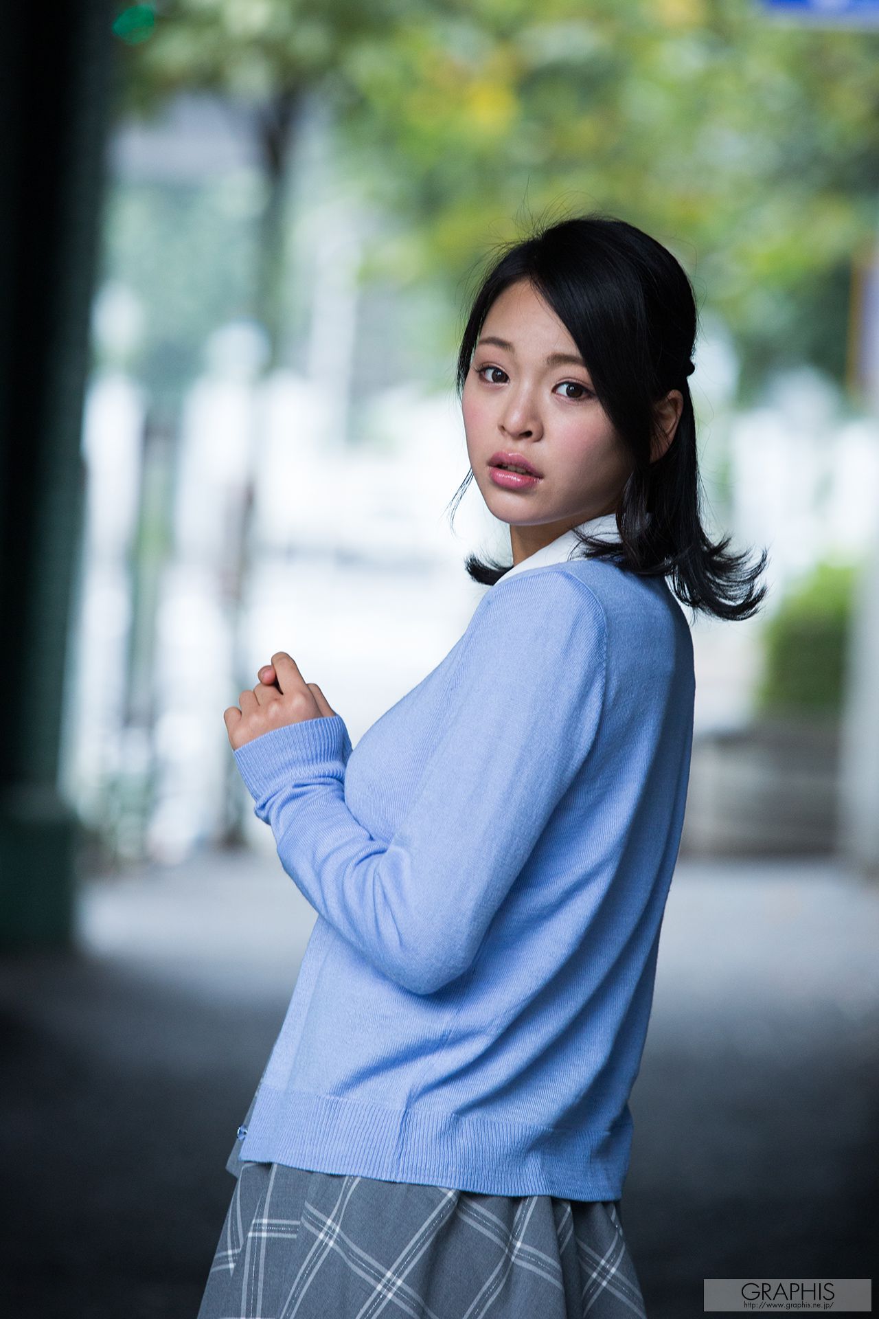 Manaka Minami 南真菜果 [Graphis] First Gravure 初脫ぎ娘