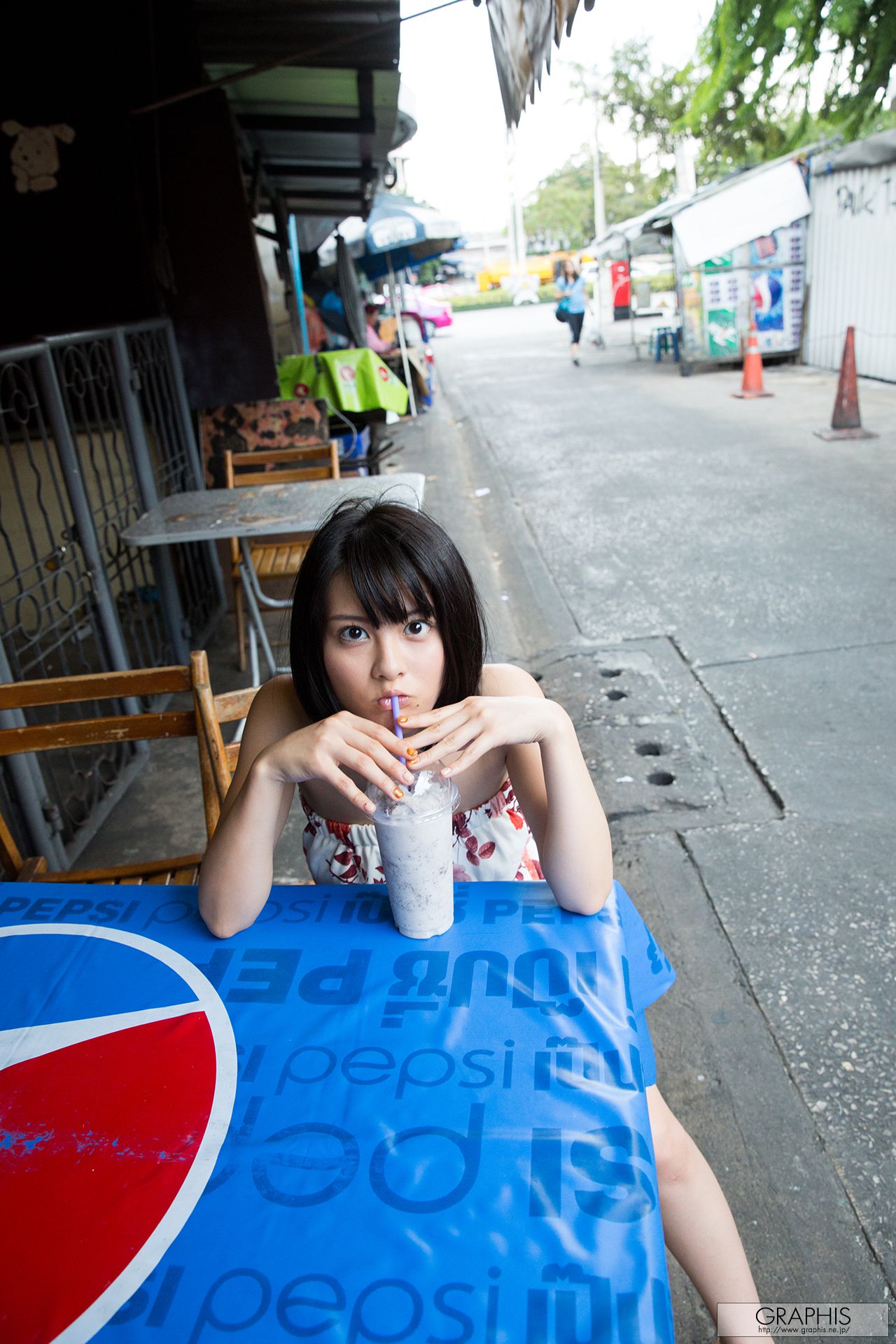 松岡ちな『Gifted』 [Graphis] Gals