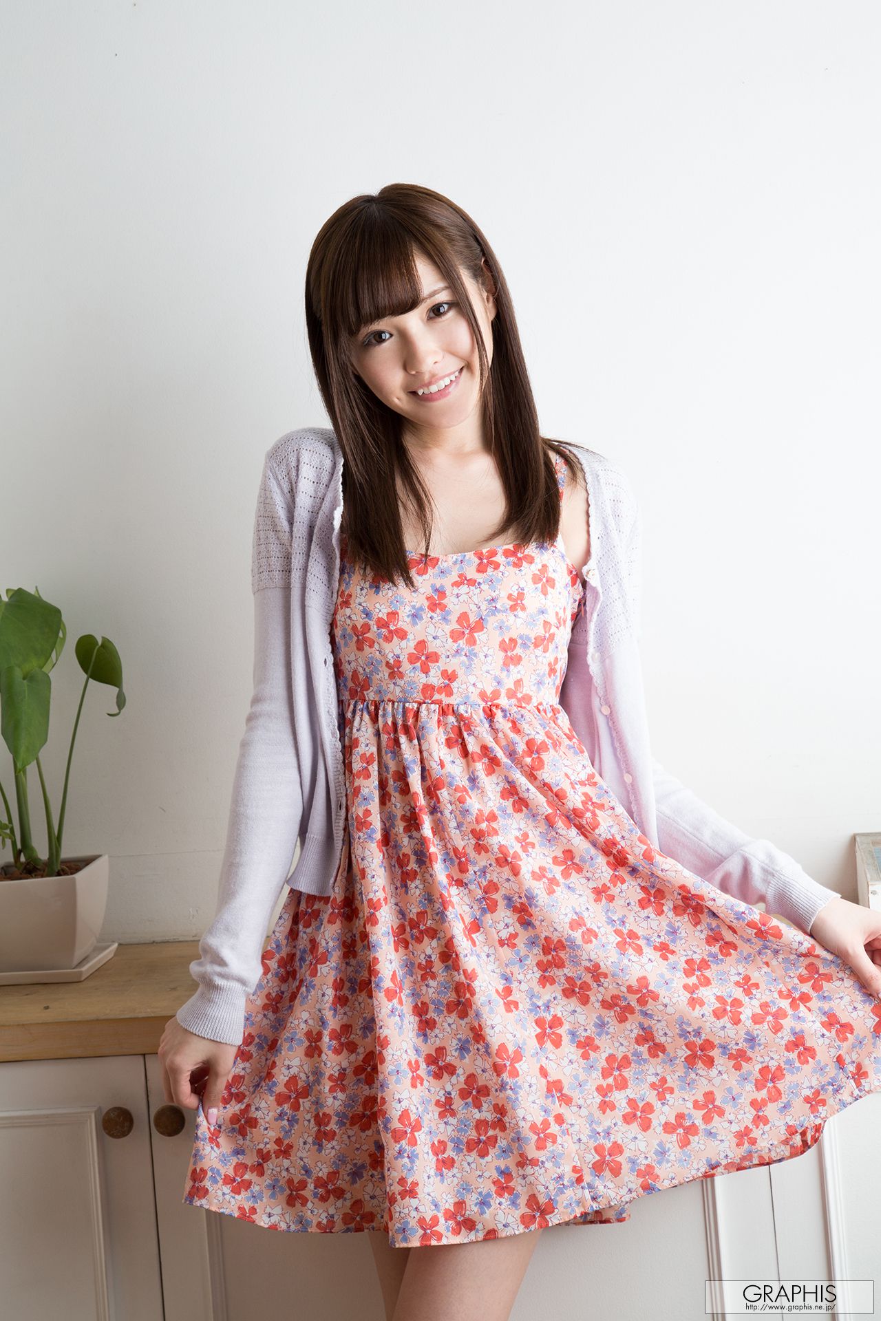[Arina Hashimoto 橋本ありな/桥本有菜 [Graphis] First Gravure 初脫ぎ娘