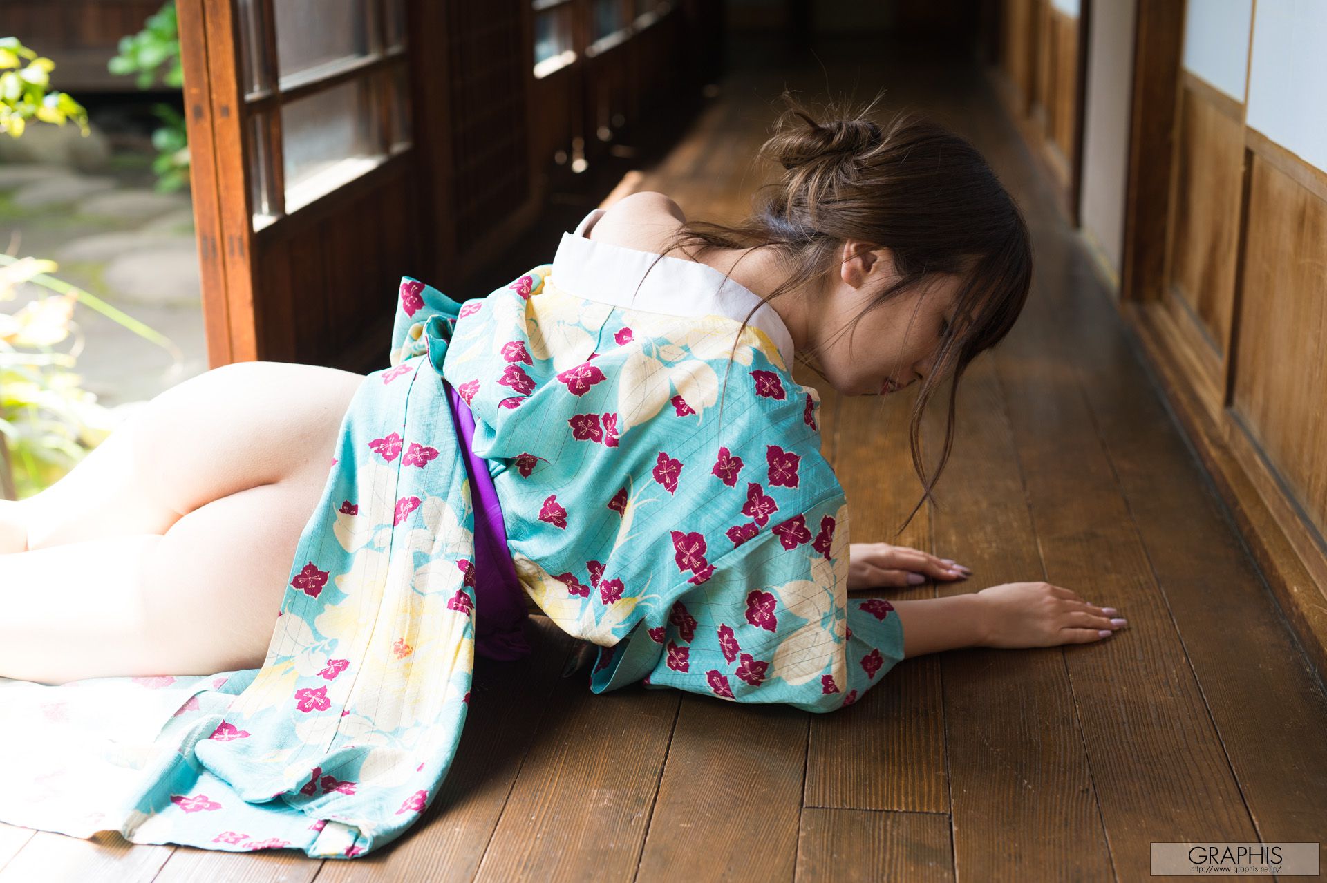 園田みおん《AWESOME》 [Graphis] Gals