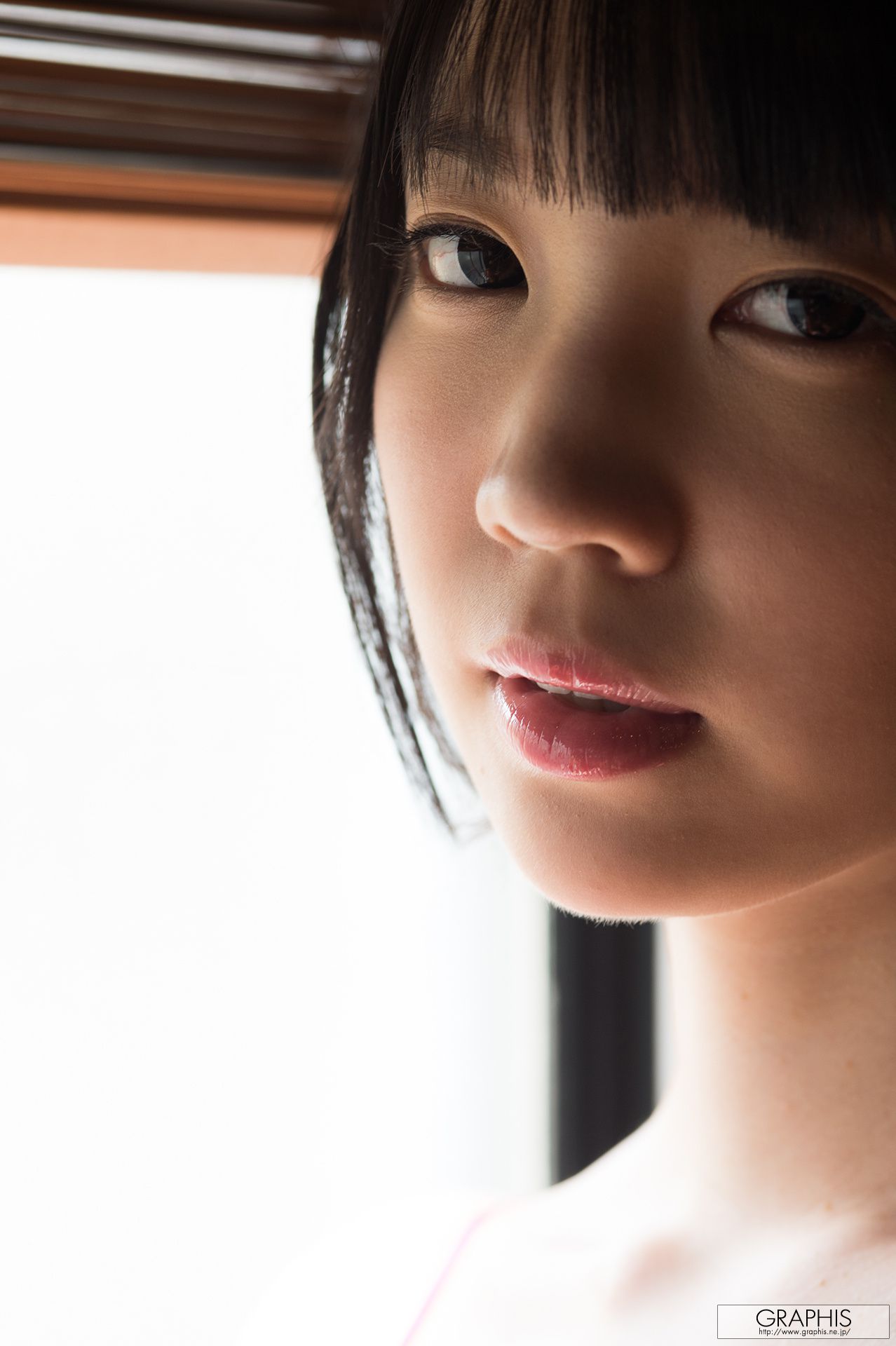 鈴木心春《Angelic Girl》 [Graphis] Gals