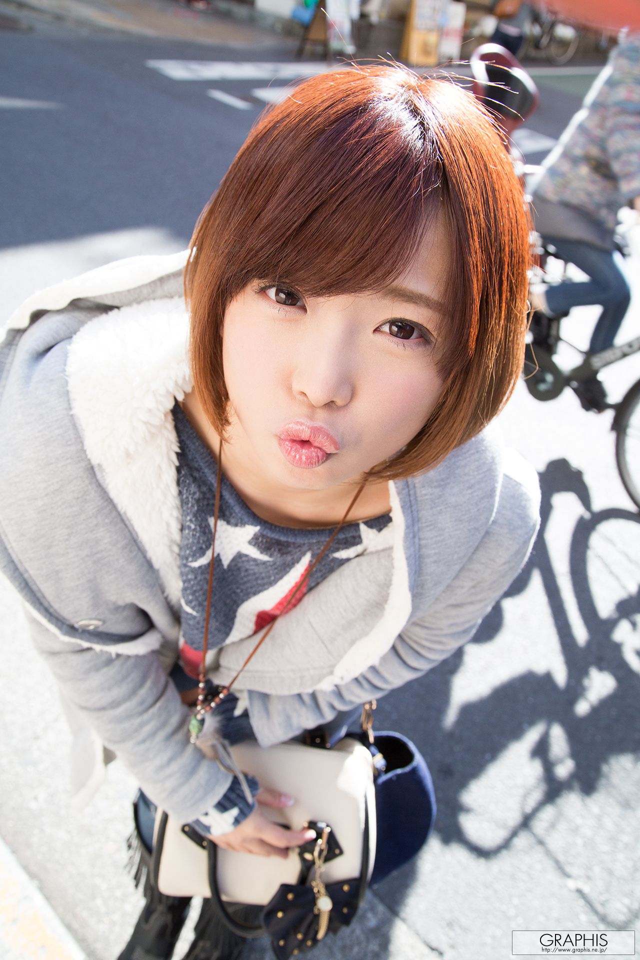 紗倉まな 『SPRING SPECIAL 2016』 [Graphis]