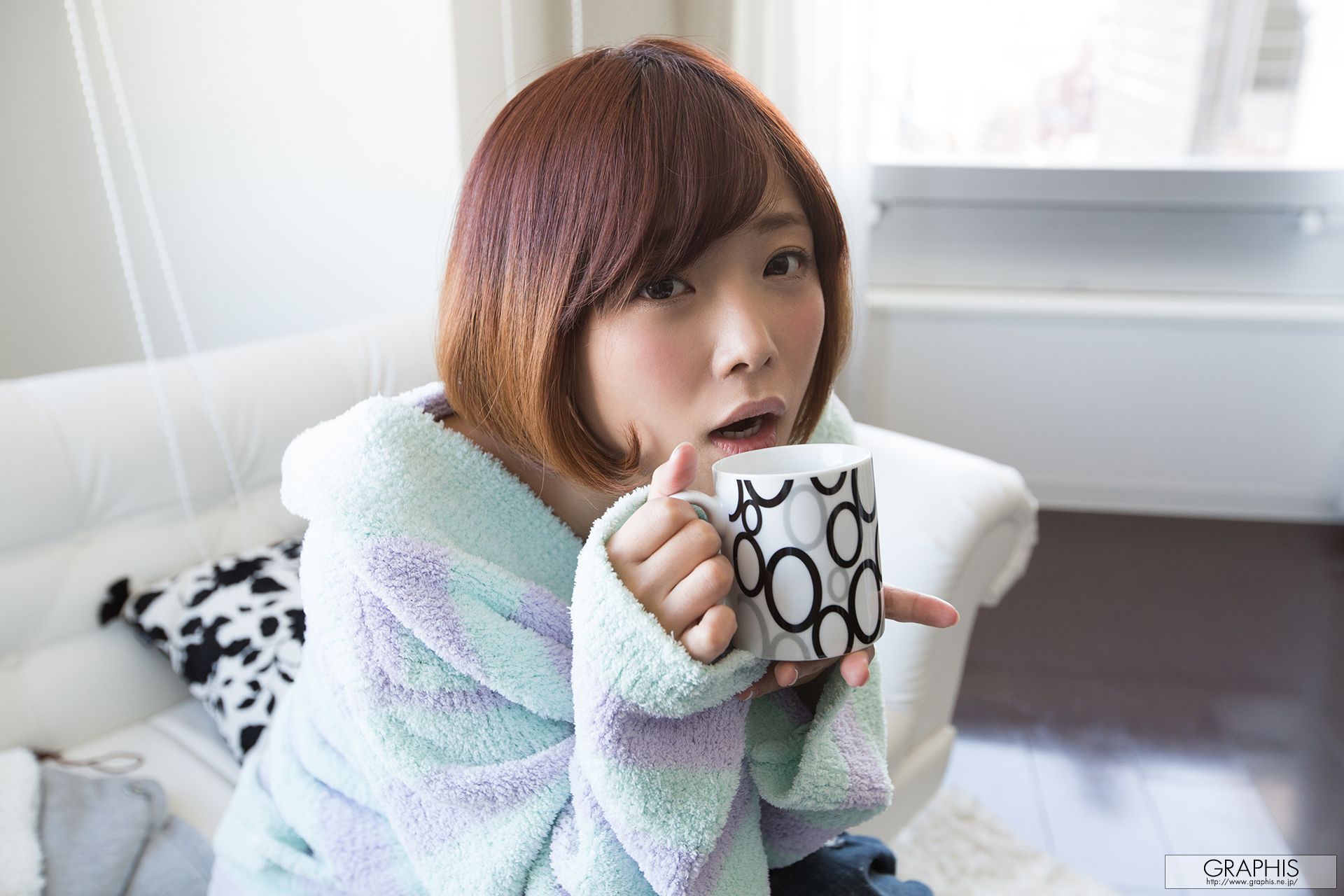紗倉まな 『SPRING SPECIAL 2016』 [Graphis]