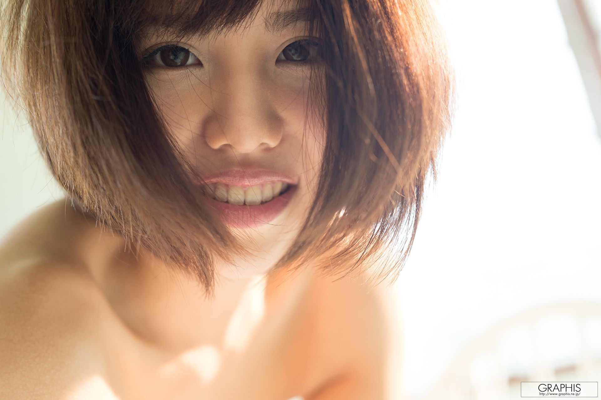 Aoi Akane あかね葵/赤根葵 [Graphis] First Gravure 初脫ぎ娘