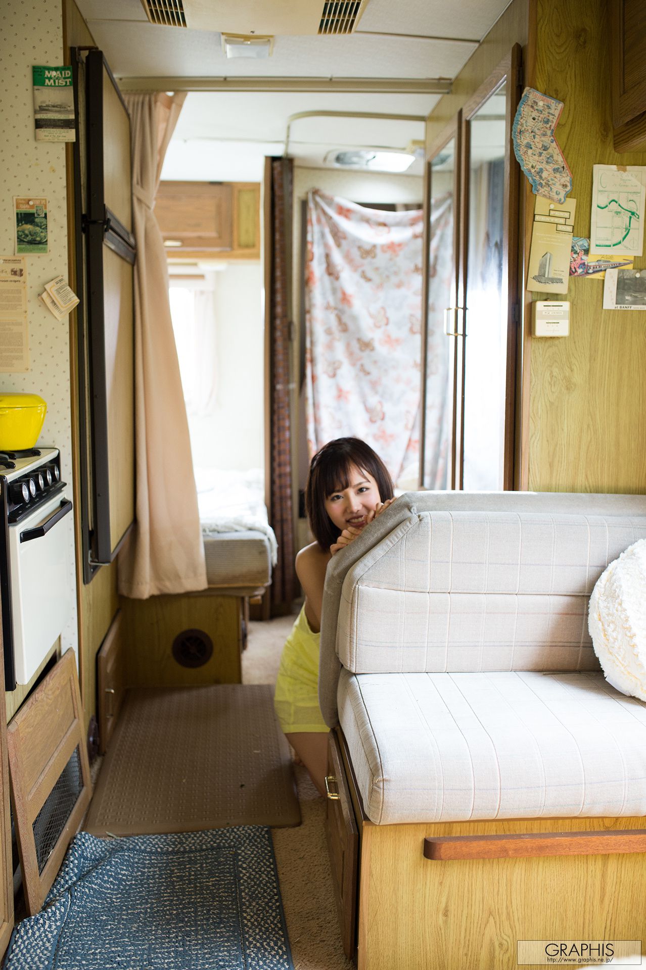 Aoi Akane あかね葵/赤根葵 [Graphis] First Gravure 初脫ぎ娘