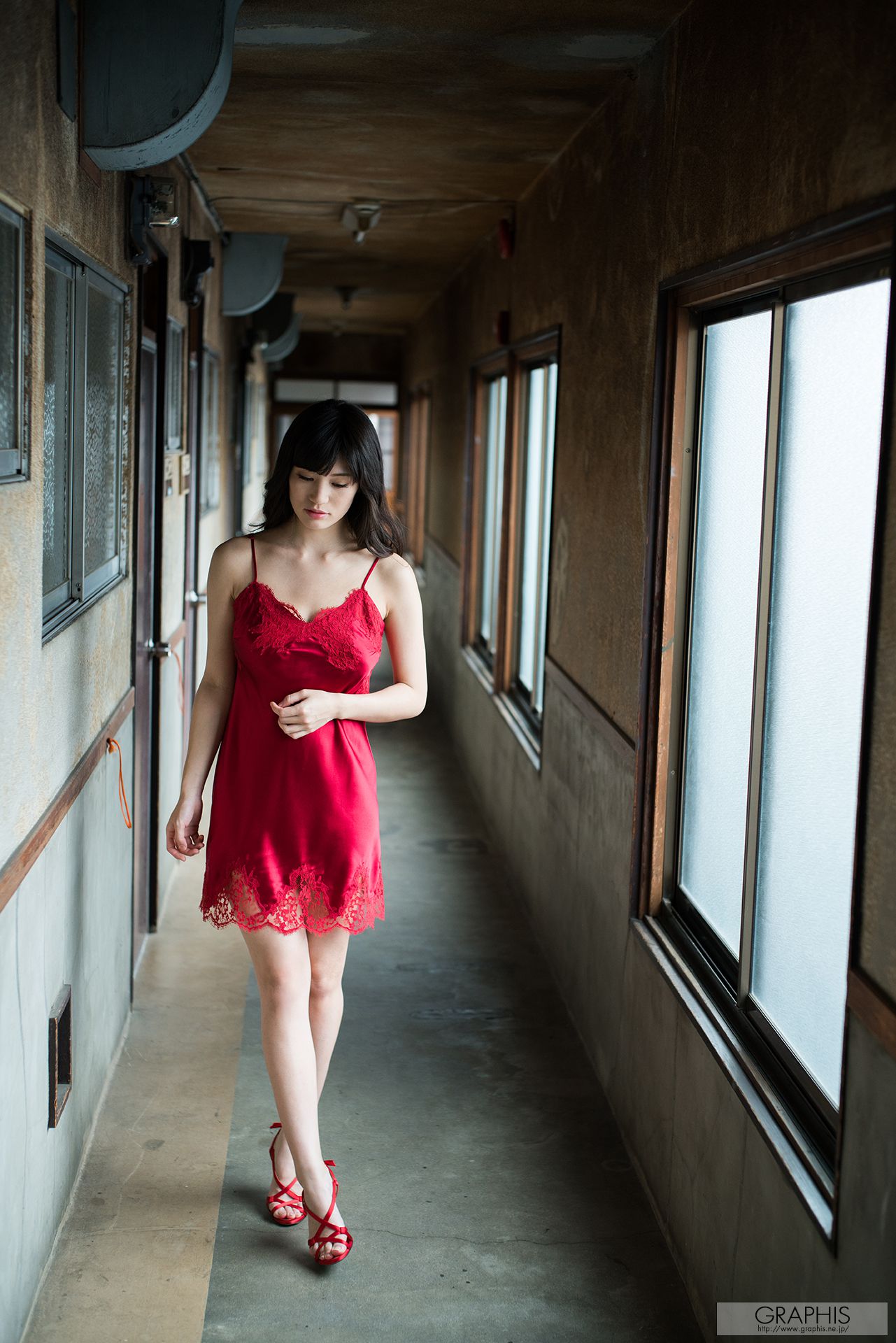 高橋しょう子《Noble bomb》 [Graphis] Gals