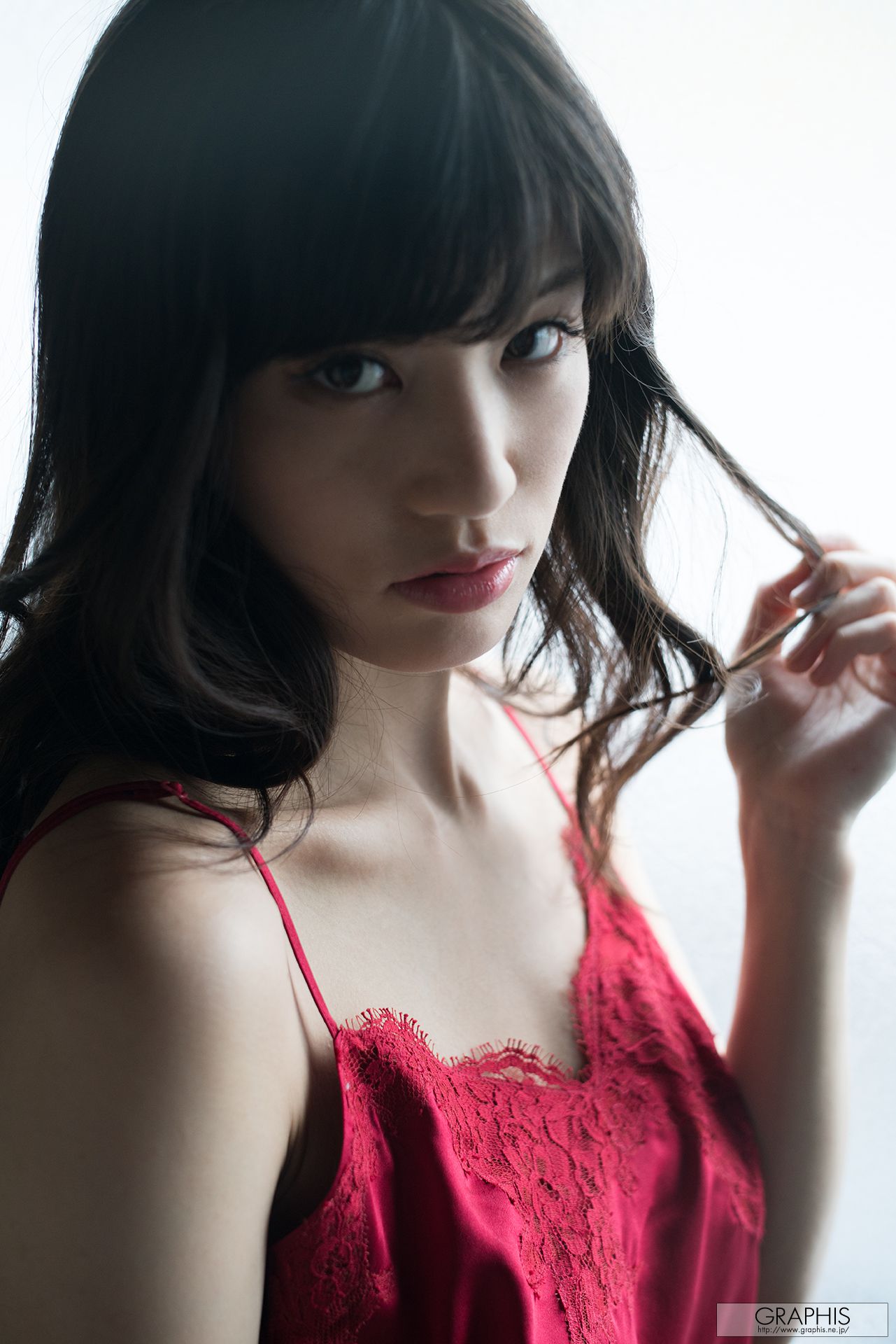 高橋しょう子《Noble bomb》 [Graphis] Gals