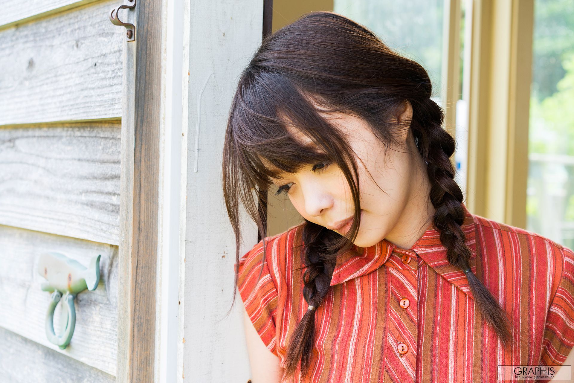 Kaname Ootori 凰かなめ/凤香奈芽 [Graphis] First Gravure 初脫ぎ娘