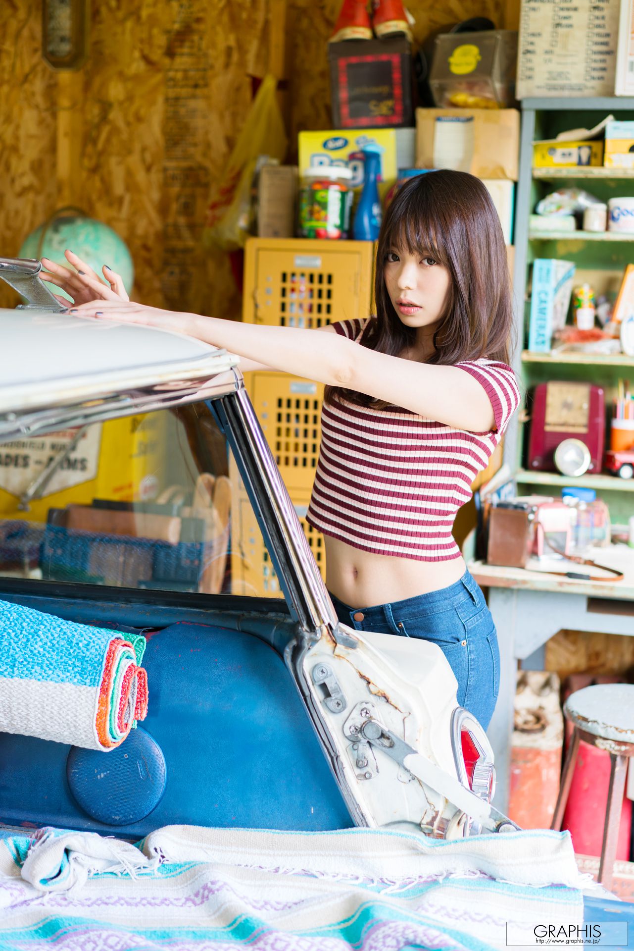 Kaname Ootori 凰かなめ/凤香奈芽 [Graphis] First Gravure 初脫ぎ娘