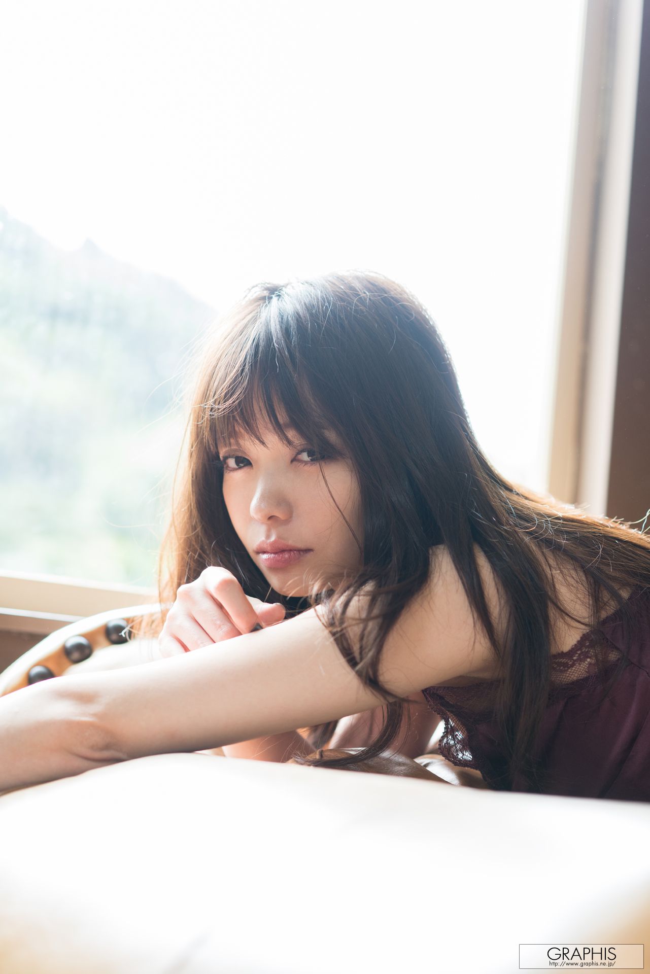 Kaname Ootori 凰かなめ/凤香奈芽 [Graphis] First Gravure 初脫ぎ娘