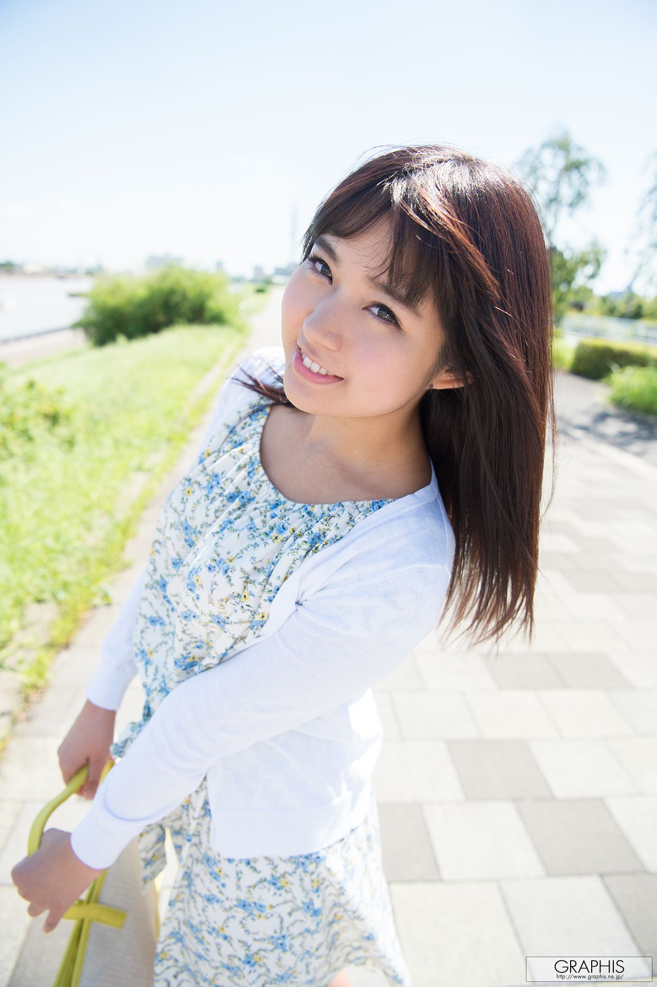彩乃なな/彩乃奈奈『Whimsical cat』 [Graphis] Gals