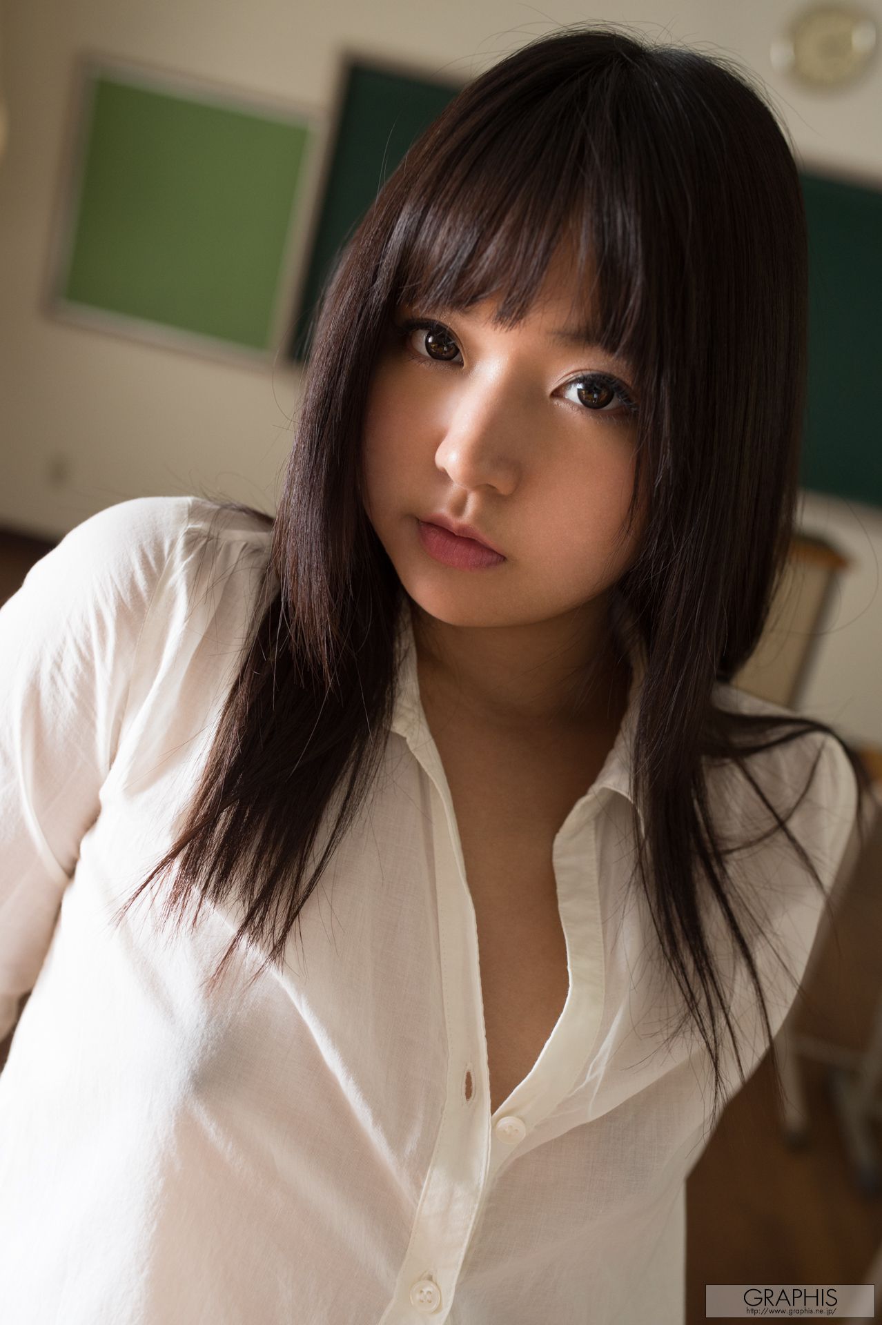 彩乃なな/彩乃奈奈『Whimsical cat』 [Graphis] Gals