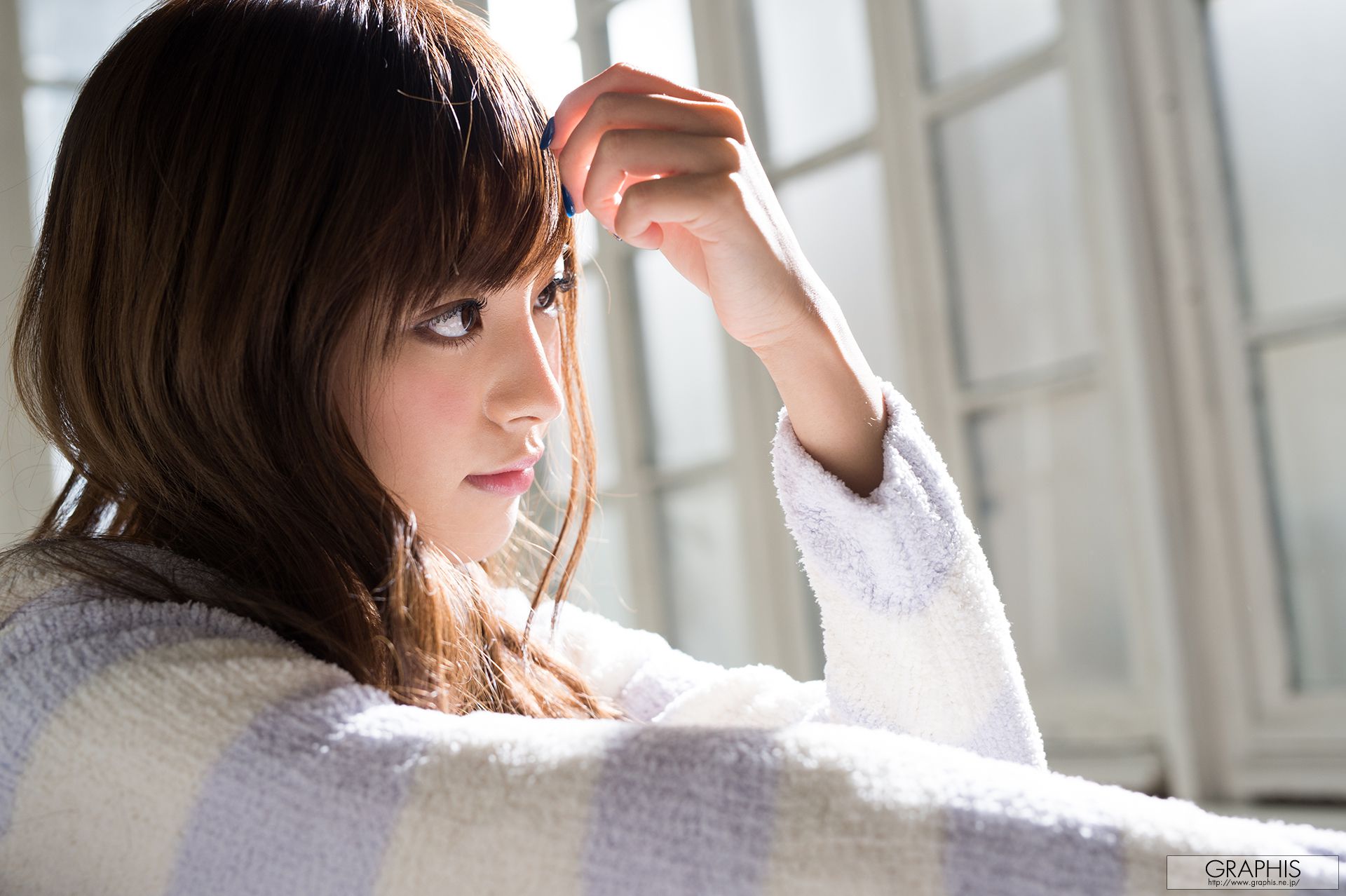 桃乃木かな『Dazzling fruit』 [Graphis] Gals