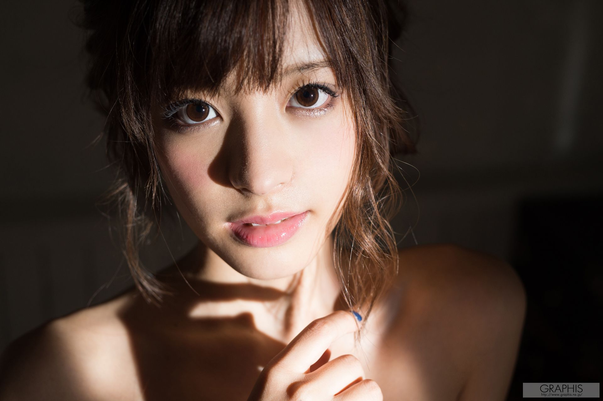 桃乃木かな『Dazzling fruit』 [Graphis] Gals