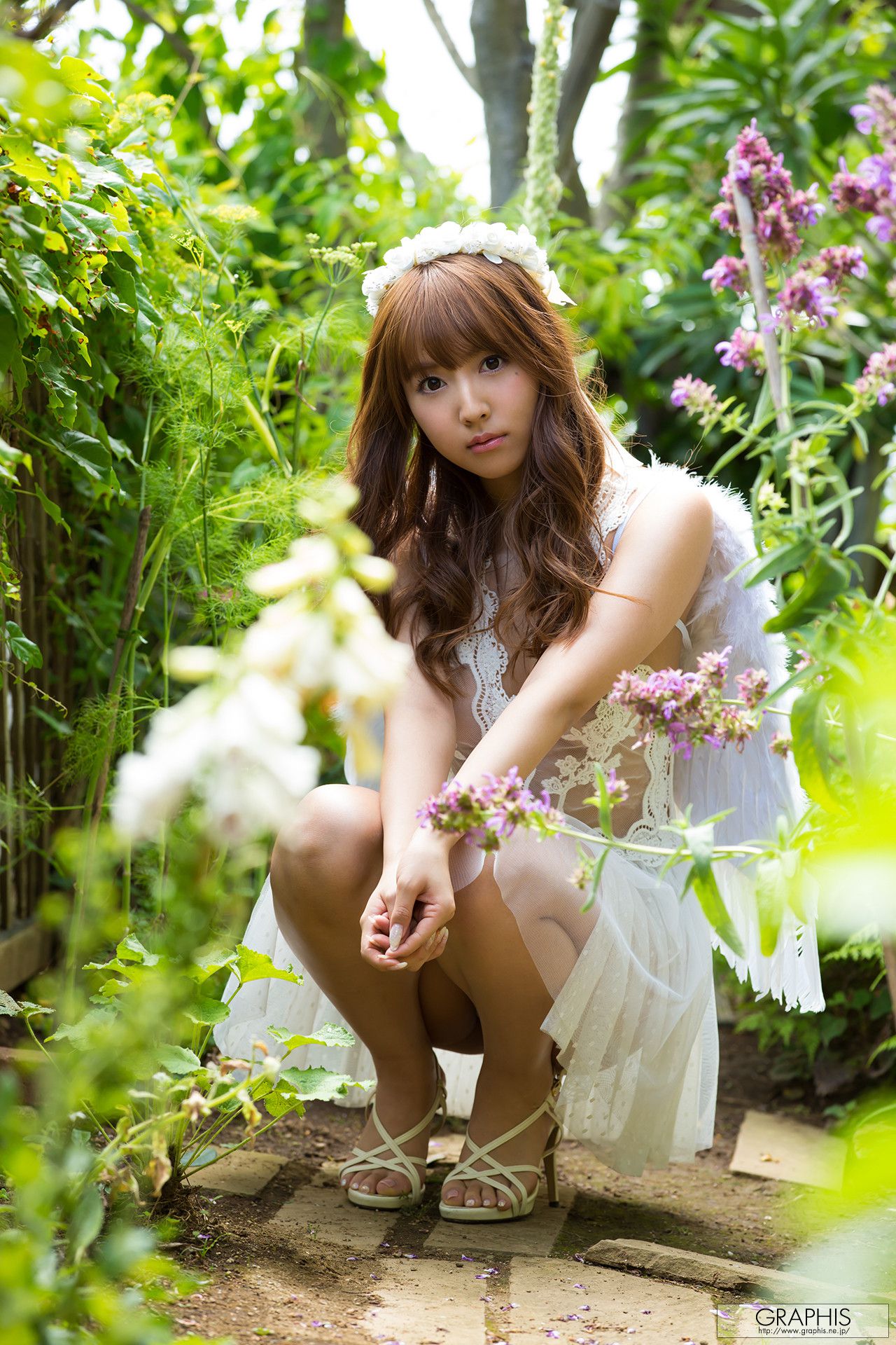 三上悠亜『Divine Sprout』 [Graphis] Gals