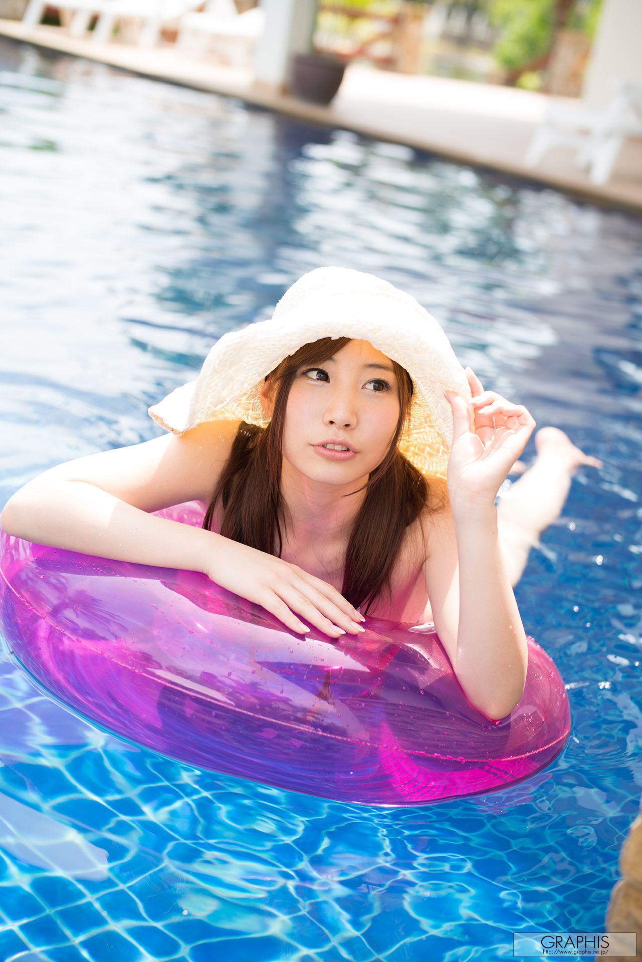 長谷川るい『Pleasant Vacation』 [Graphis] Gals