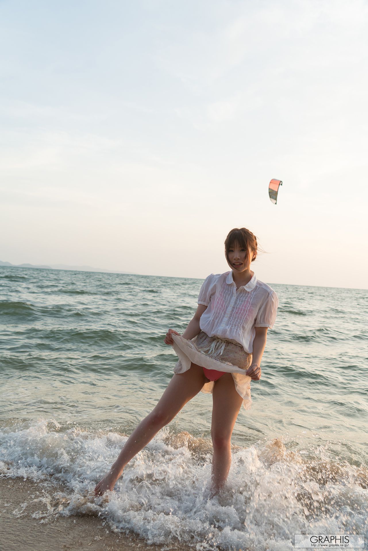 長谷川るい『Pleasant Vacation』 [Graphis] Gals