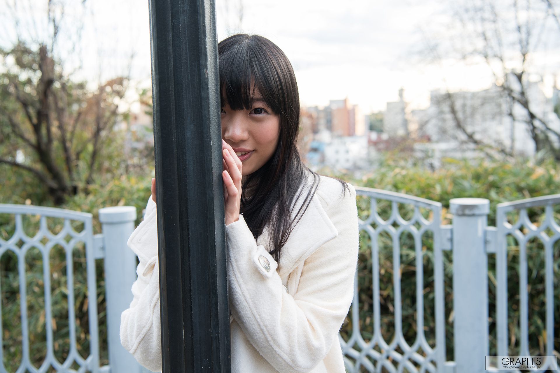Kiritani Matsuri 桐谷まつり/桐谷まつり [Graphis] First Gravure 初脫ぎ娘