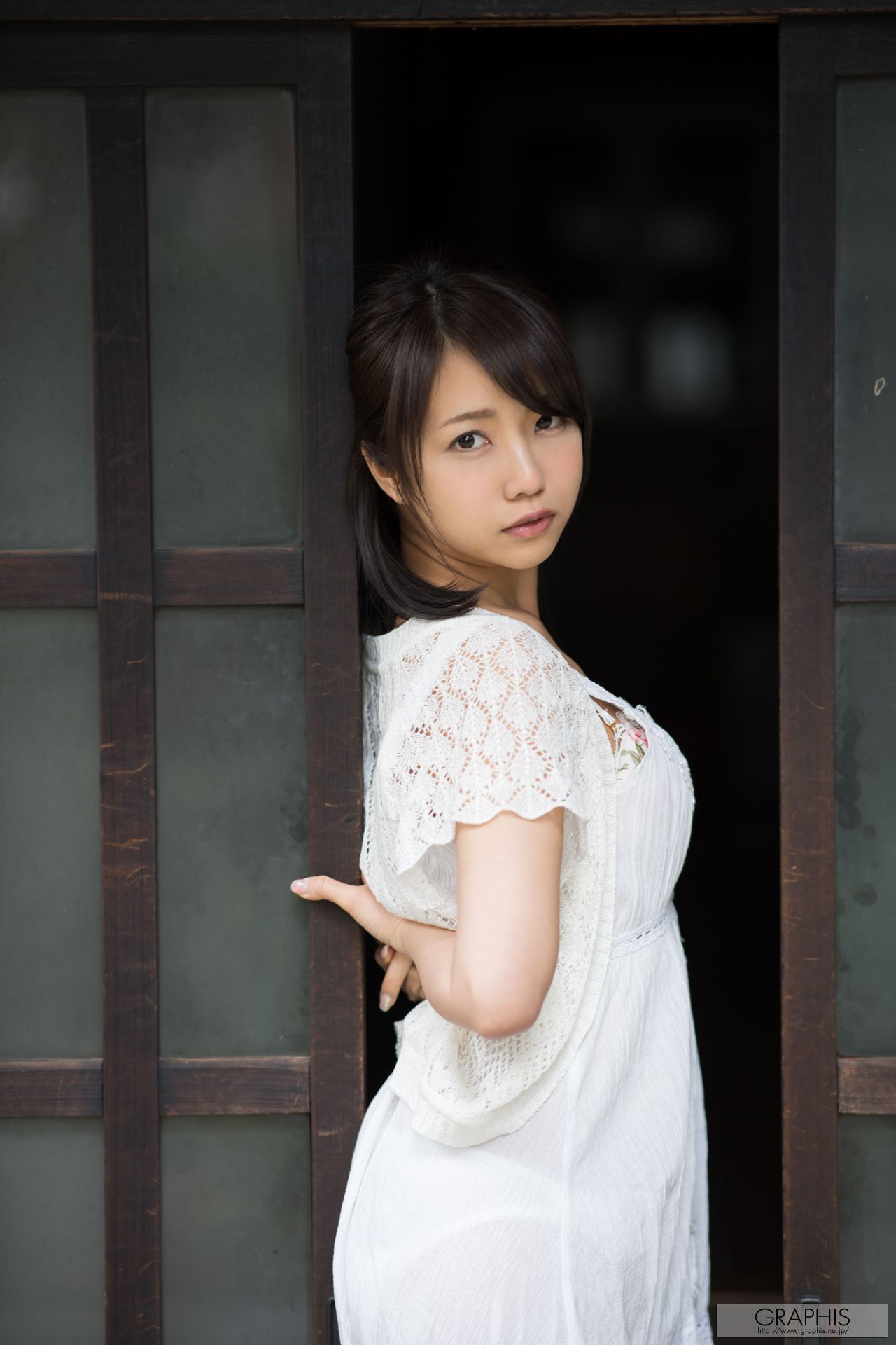 戸田真琴『Pure purification』 [Graphis] Gals