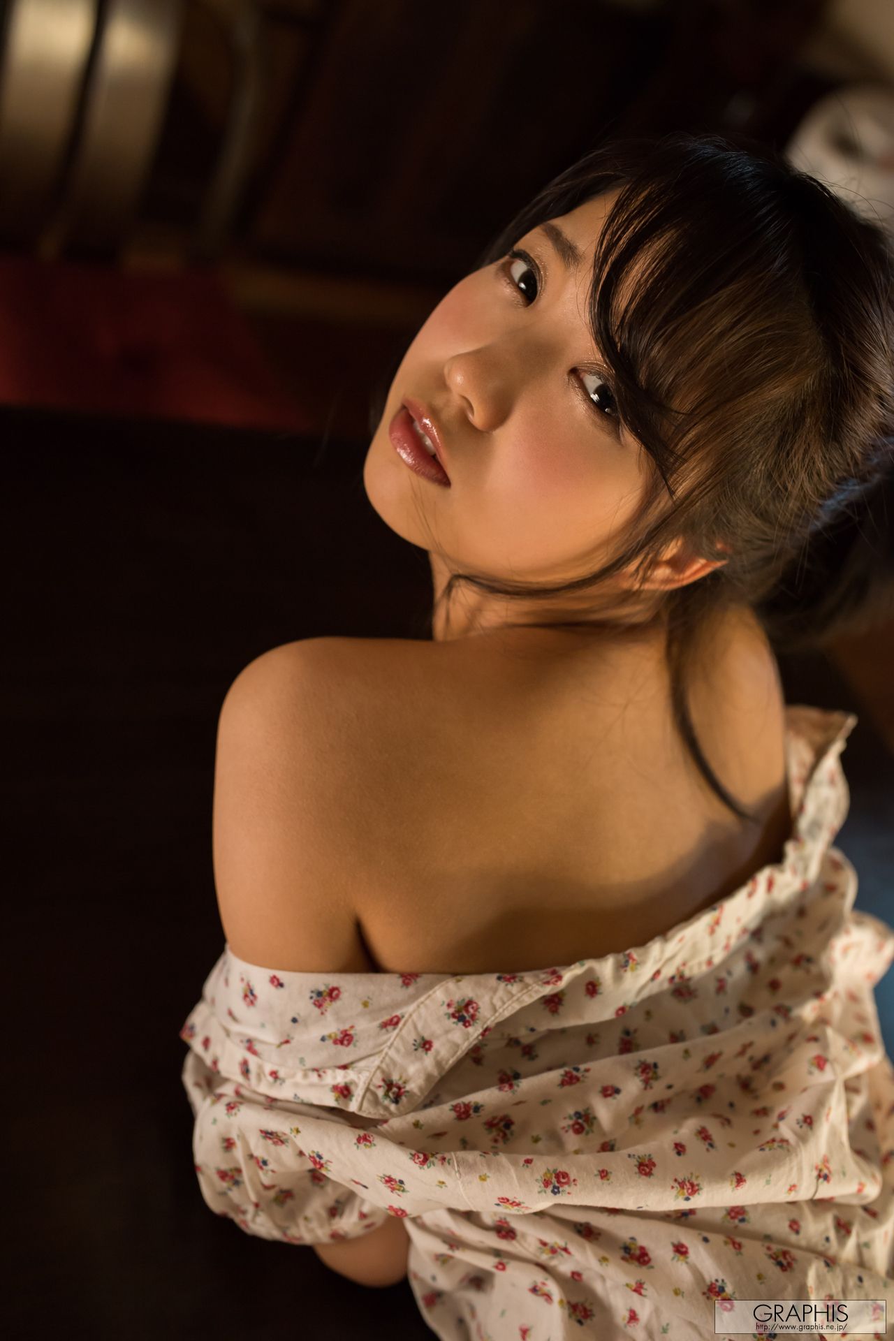 戸田真琴『Pure purification』 [Graphis] Gals