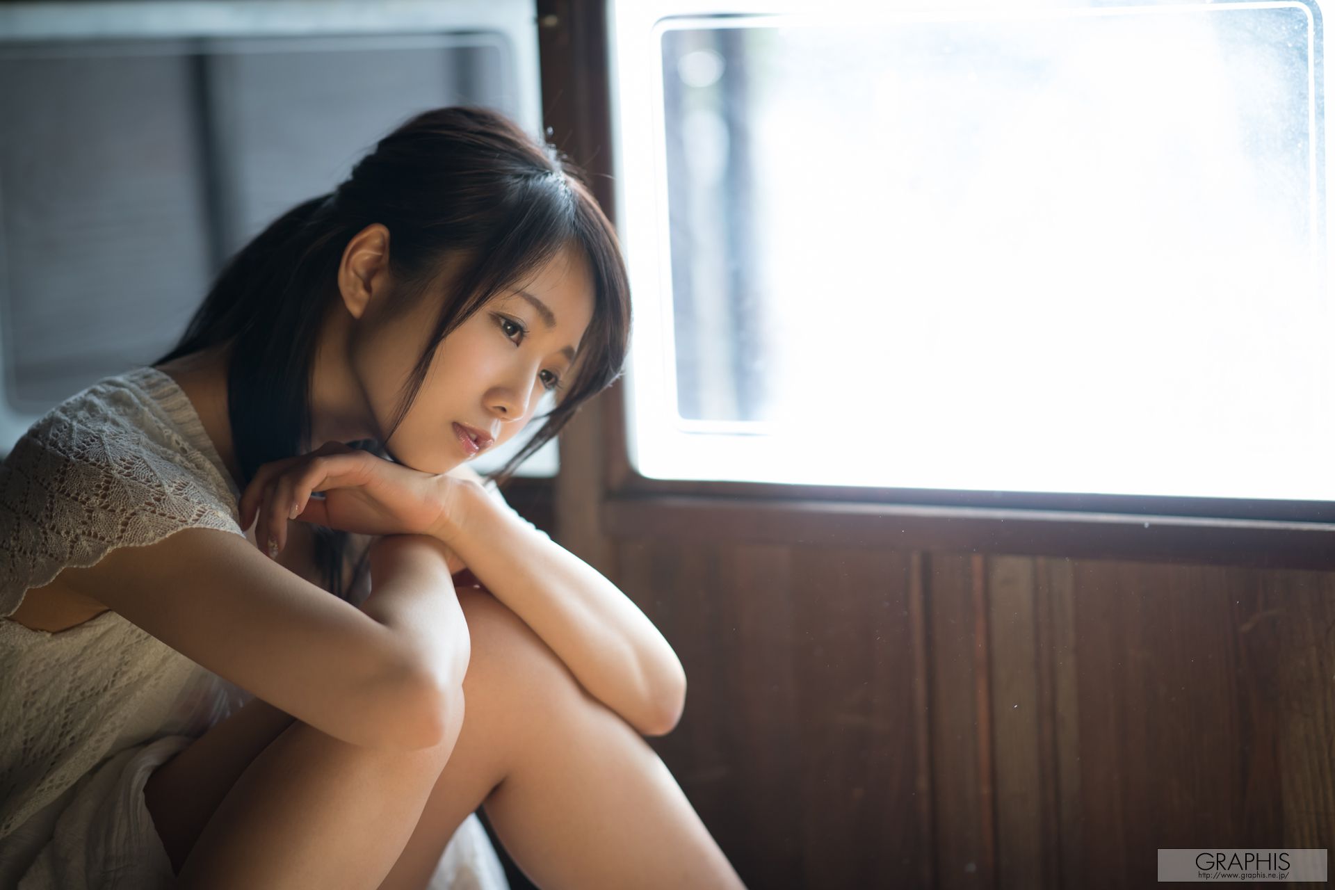 戸田真琴『Pure purification』 [Graphis] Gals