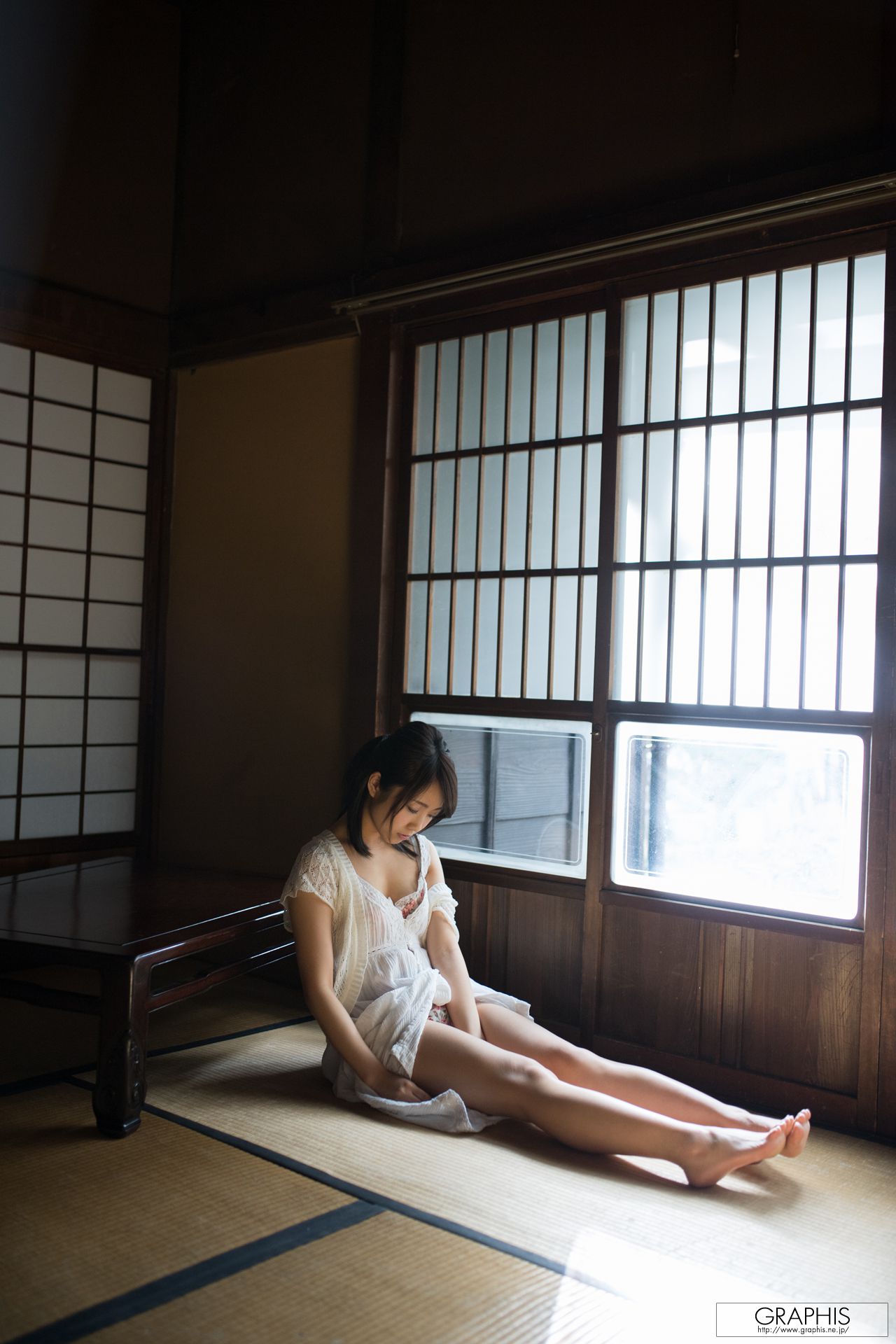 戸田真琴『Pure purification』 [Graphis] Gals
