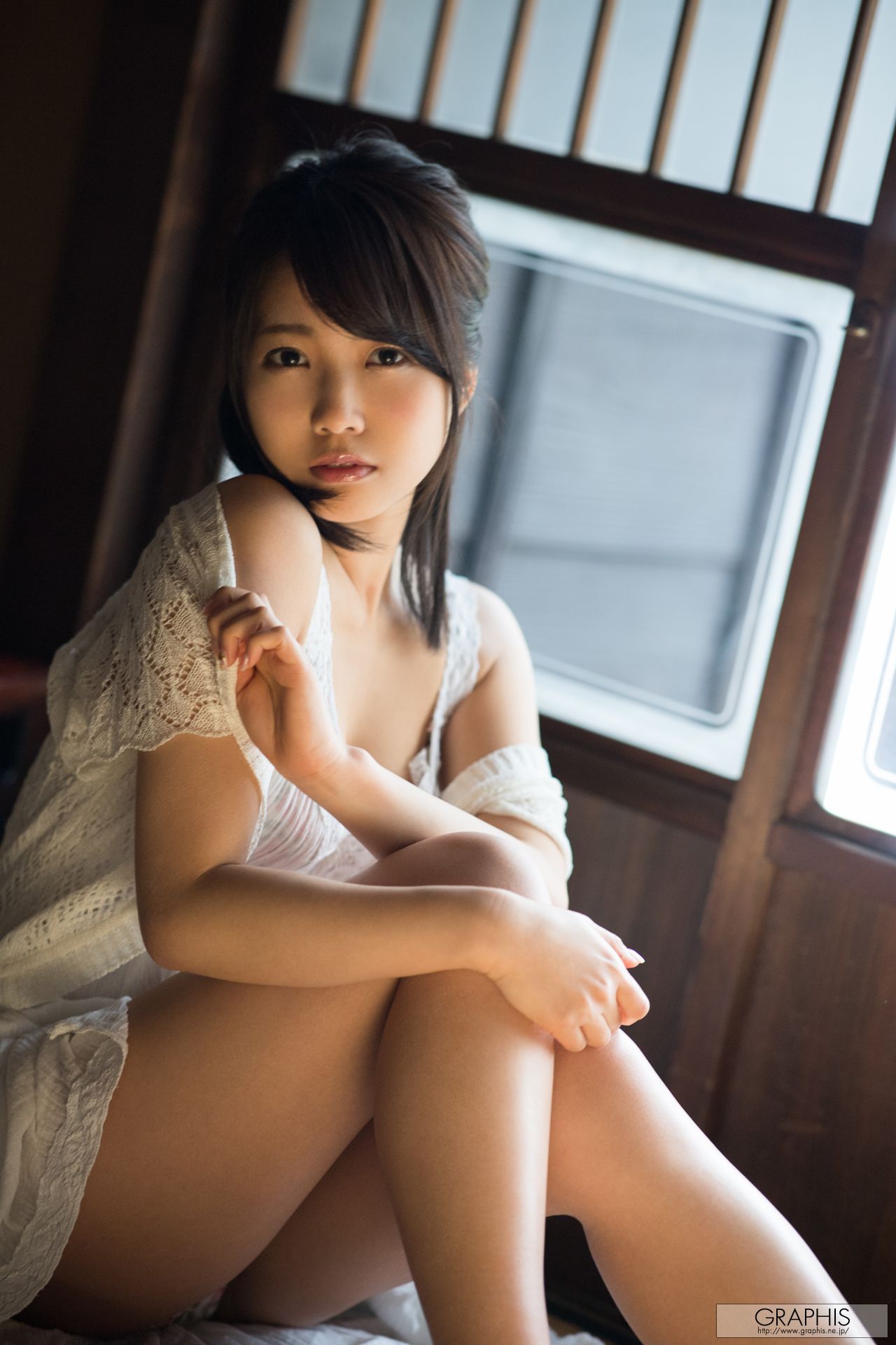 戸田真琴『Pure purification』 [Graphis] Gals