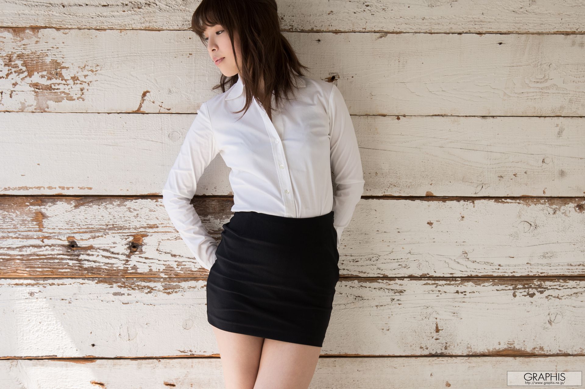 ANRI《Happy-Go-Lucky》 [Graphis] GW SPECIAL