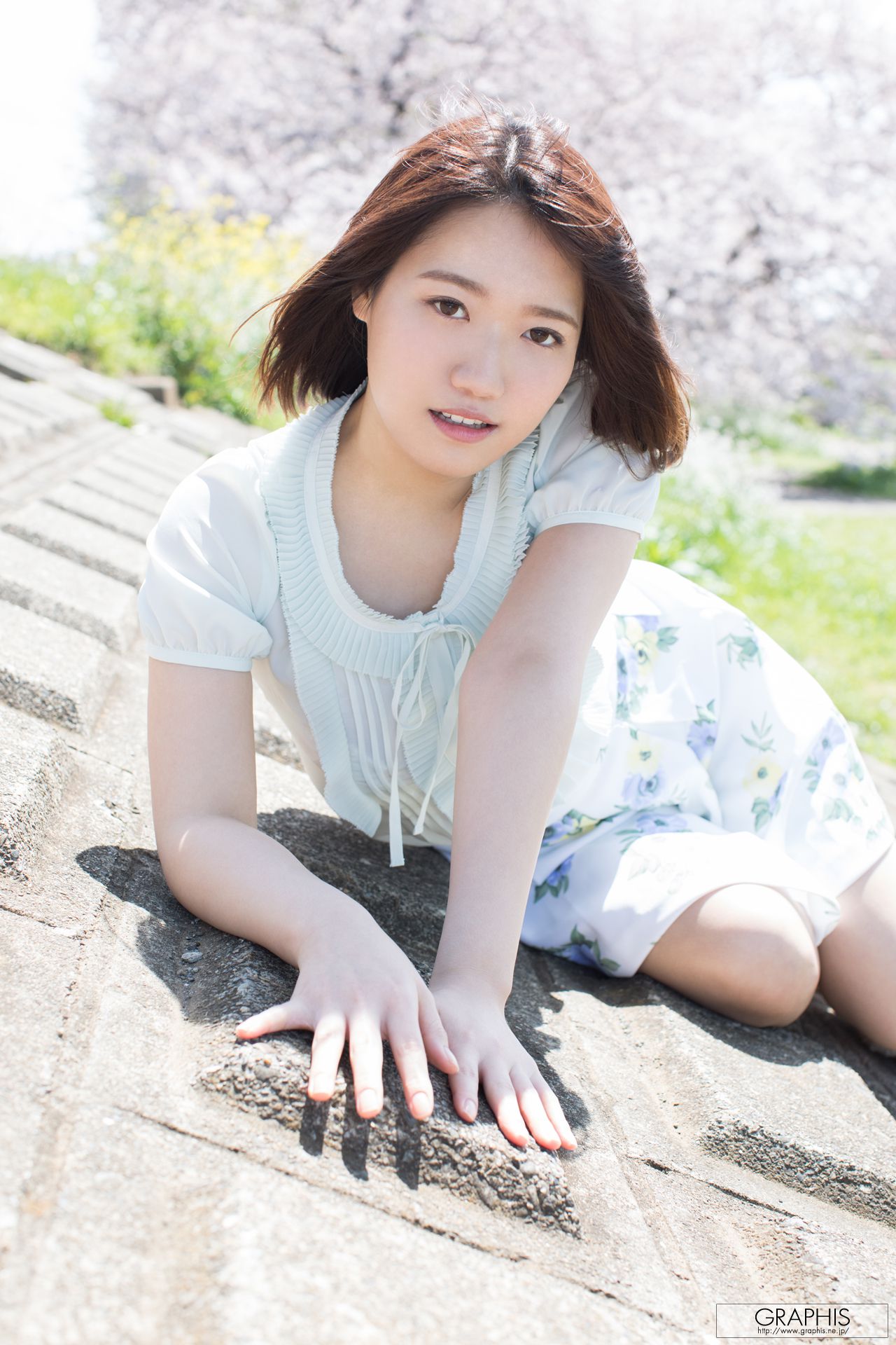 菊川みつ葉/菊川三叶『Fresh seedlings』 [Graphis] Gals