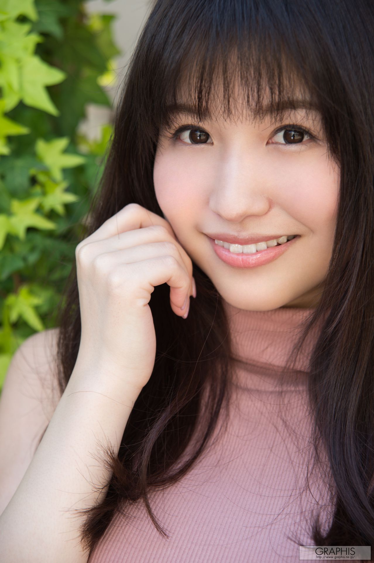 Momo Sakura 桜空もも/樱空桃『first gravure 初脫ぎ娘』 [Graphis]