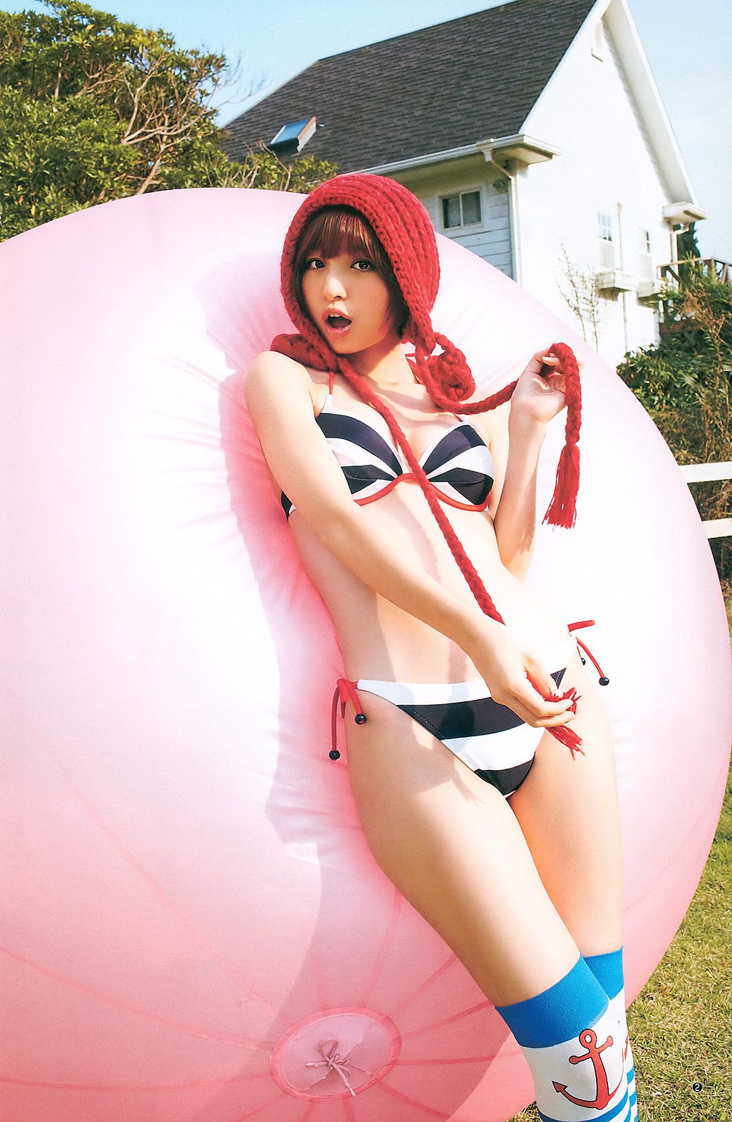小林優美 篠田麻里子 [Weekly Young Jump] 2011年No.11 写真杂志