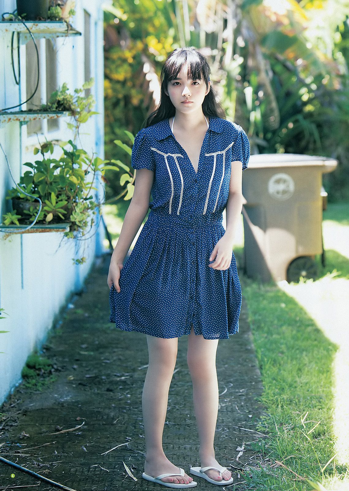 真野恵里菜 AKB48 小島藤子 [Weekly Young Jump] 2013年No.01 写真杂志