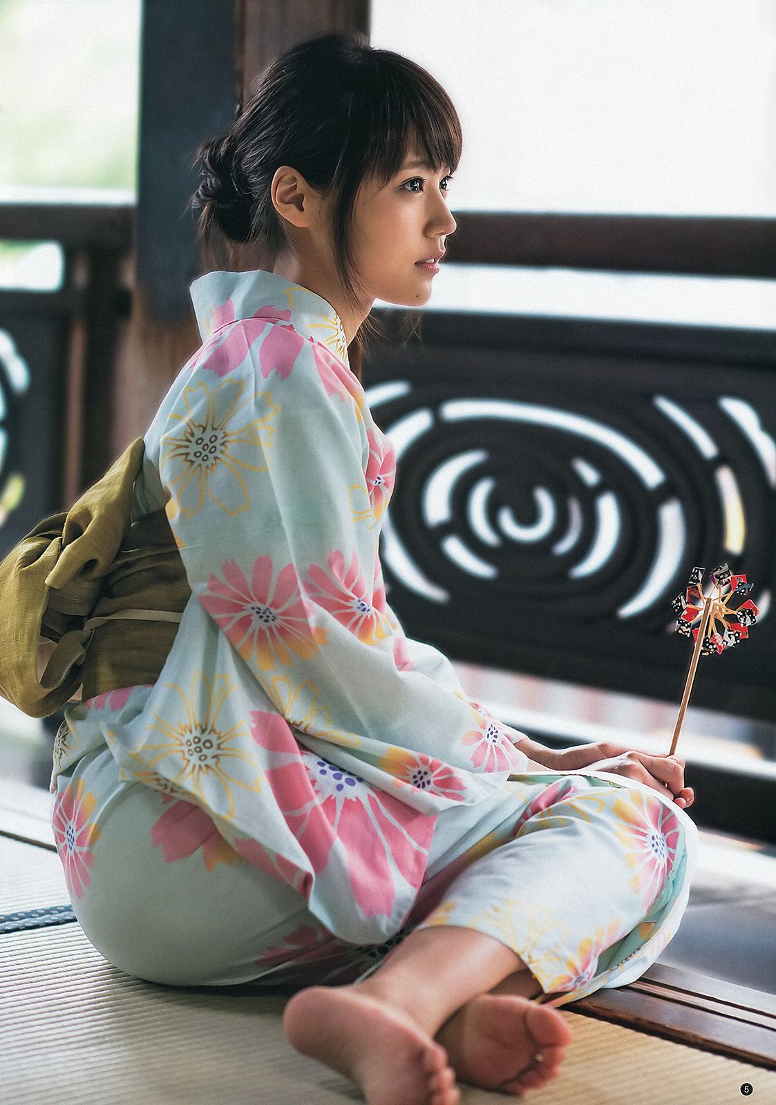 有村架純 島崎遙香 [Weekly Young Jump] 2013年No.34 写真杂志