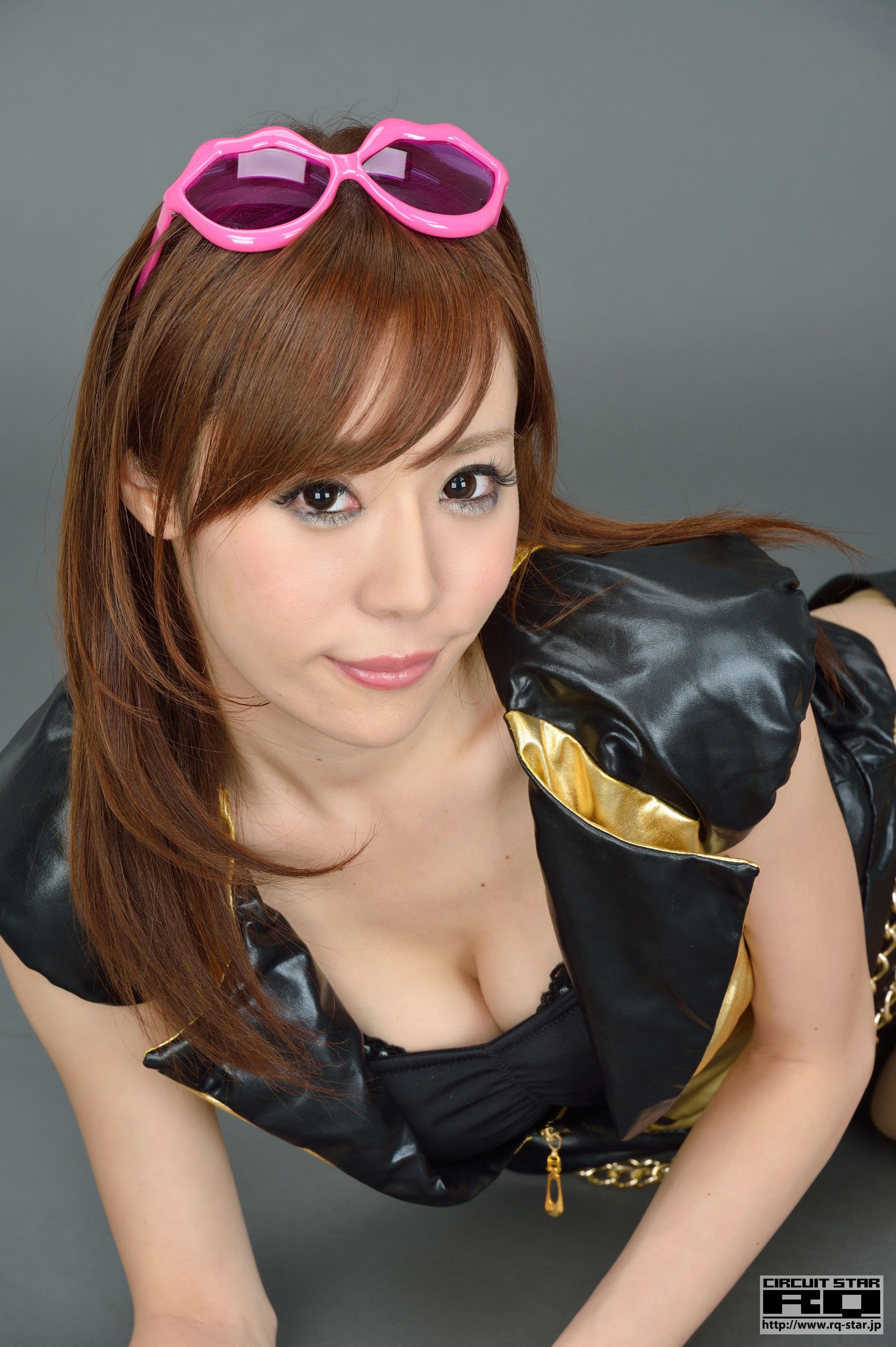 [RQ-STAR] NO.00780 MOE/柏木もえ Race Queen 写真集