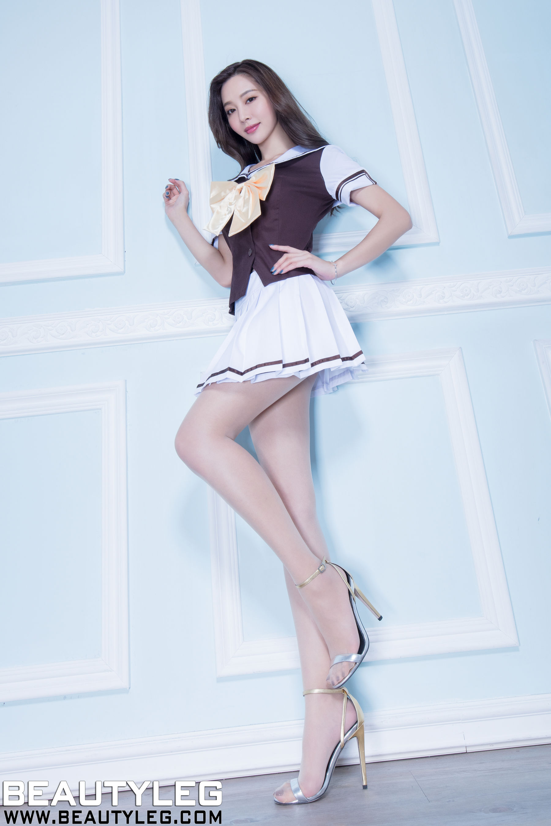 [Beautyleg] No.1494 腿模Emma 丝袜美腿写真